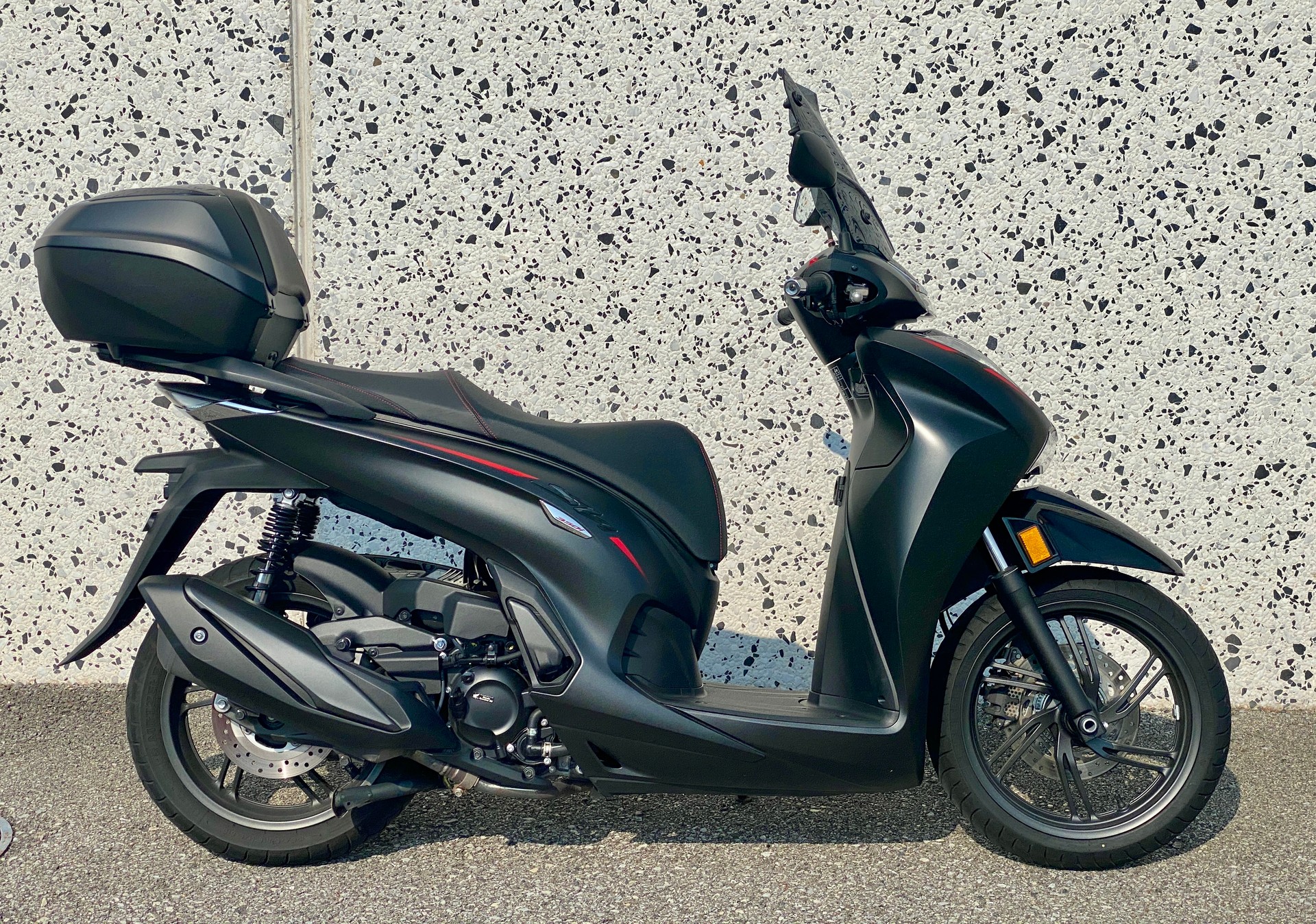HONDA SH 350 AS Sporty-image-0