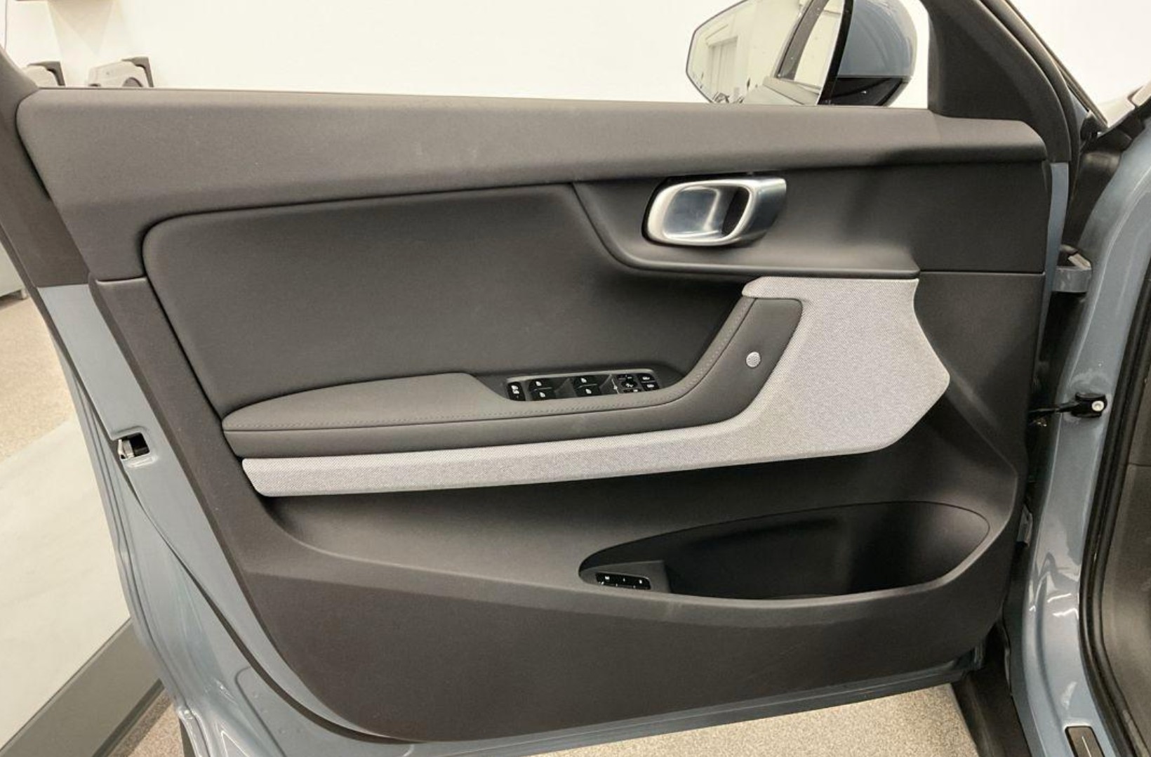 POLESTAR Polestar 2 Long Range Dual 78 kWh MY23-image-5