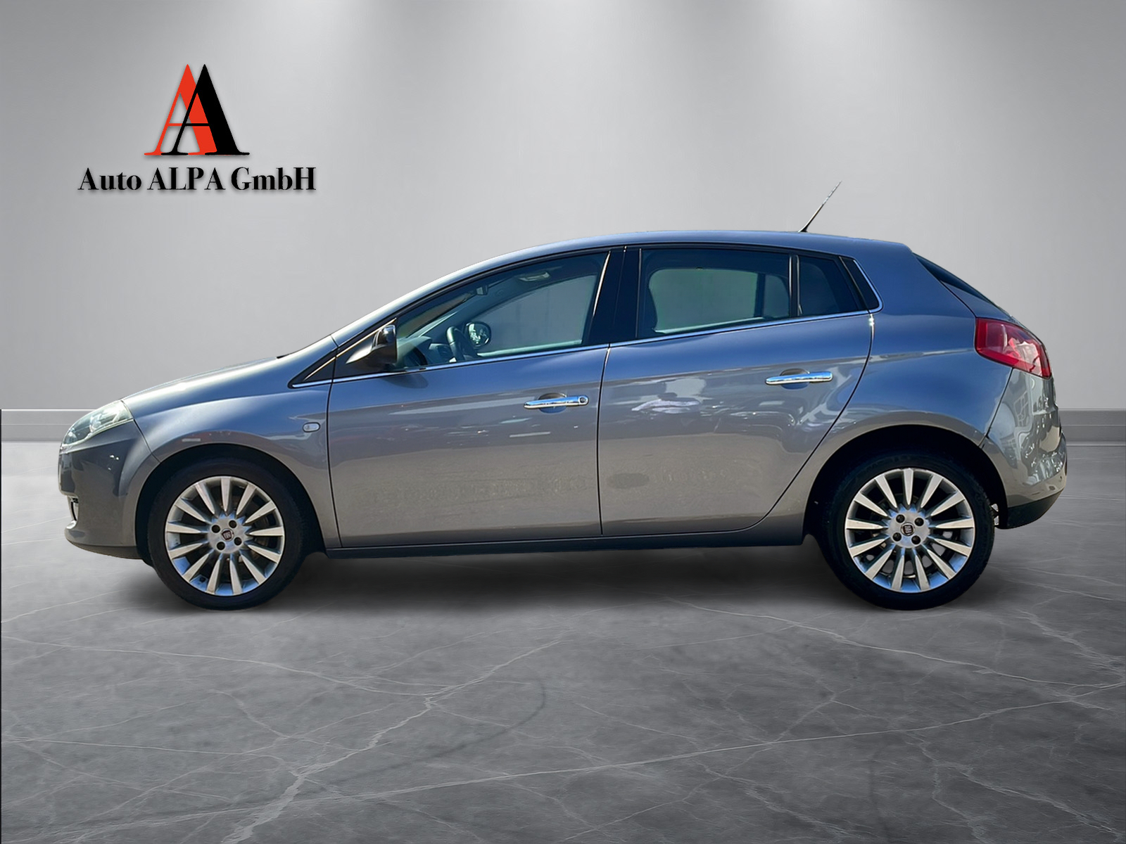 FIAT BRAVO 1.4 16V TURBO EASY – KOMPAKTER ALLROUNDER MIT KOMFORT & AUSSTATTUNG-showroom-element-1