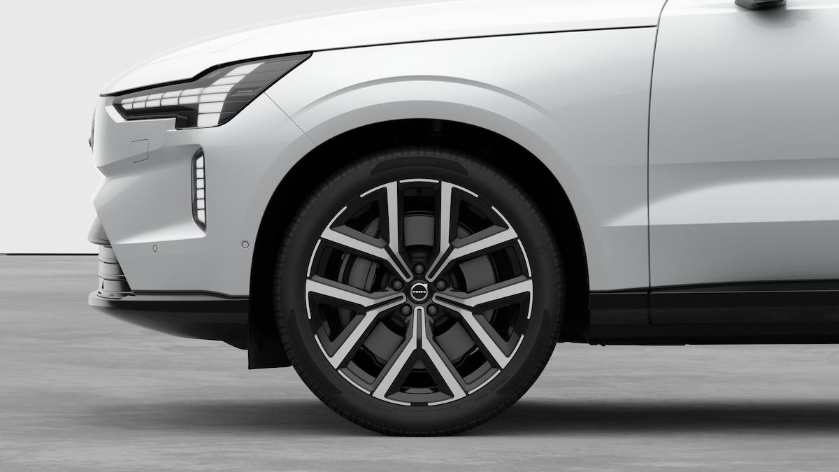 VOLVO EX90 Twin Performance Ultra AWD-showroom-element-3