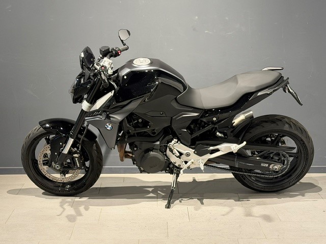 BMW F 900 R A2 (35kW)-image-3