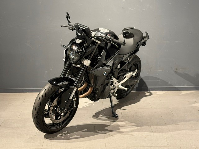 BMW F 900 R A2 (35kW)-image-2