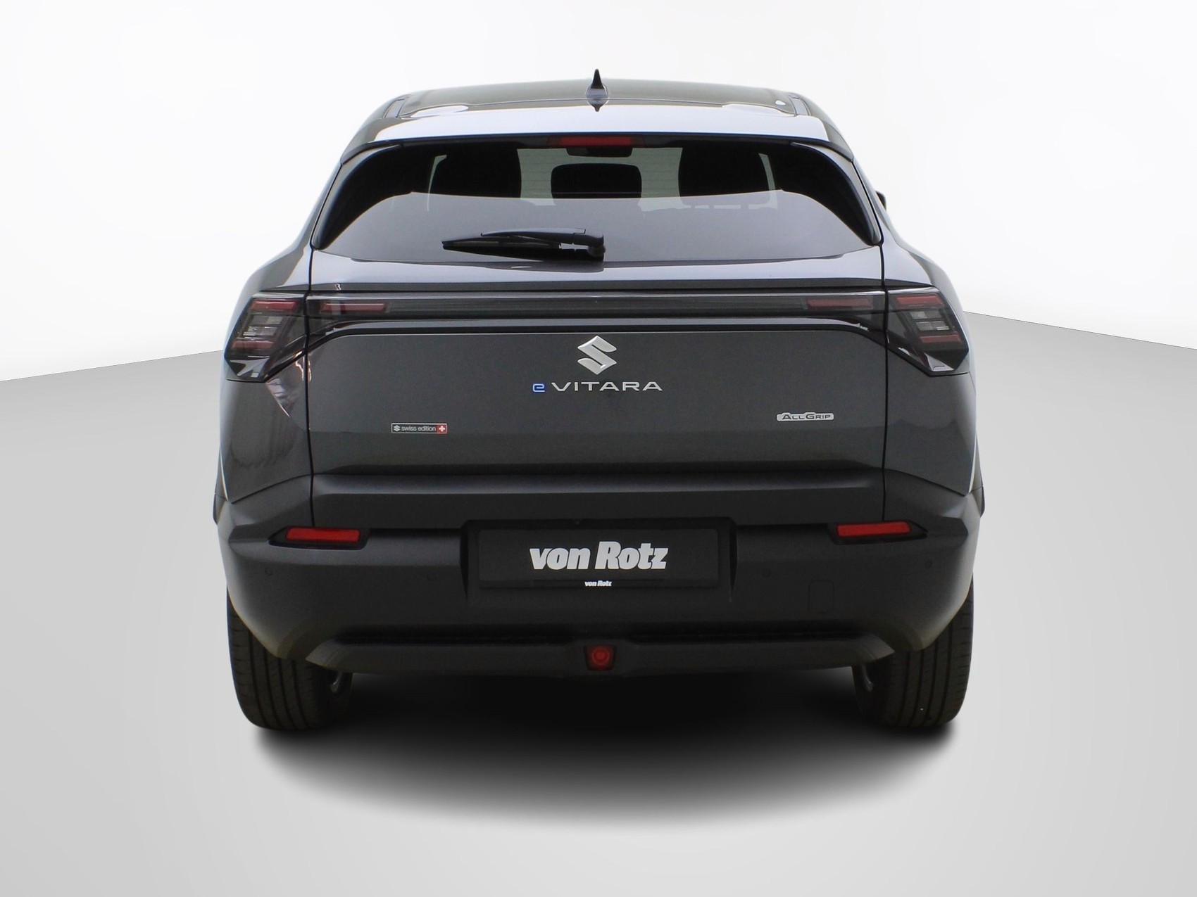 SUZUKI e Vitara Piz Sulai Top 4x4-showroom-element-2