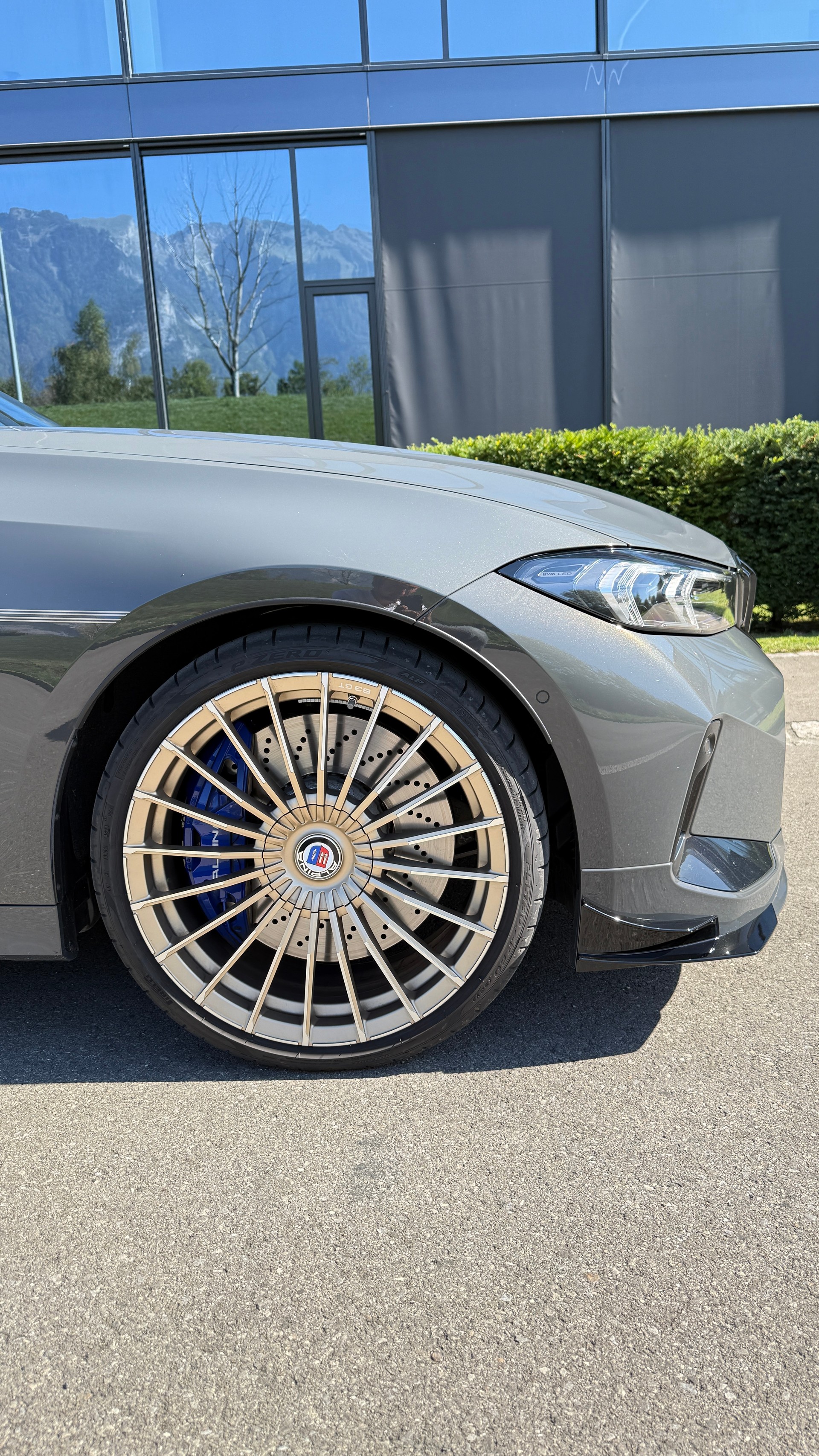 BMW-ALPINA 3.0 Biturbo GT 4x4-image-9