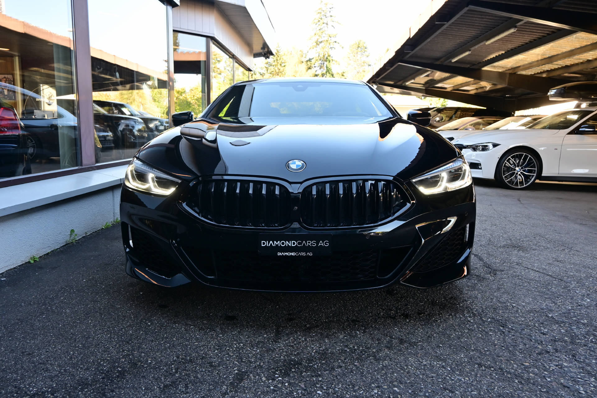 BMW 840i xDrive Gran Coupé *M-Sportpaket*HUD*H&K*Pano*All Black*-showroom-element-1