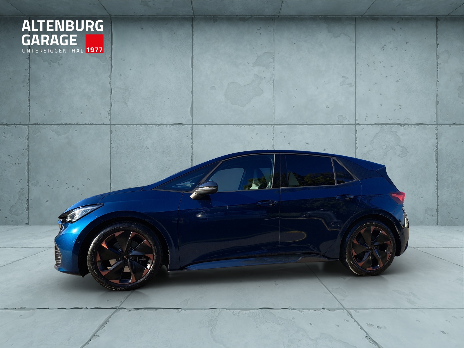 CUPRA Born 58 kWh-showroom-element-1