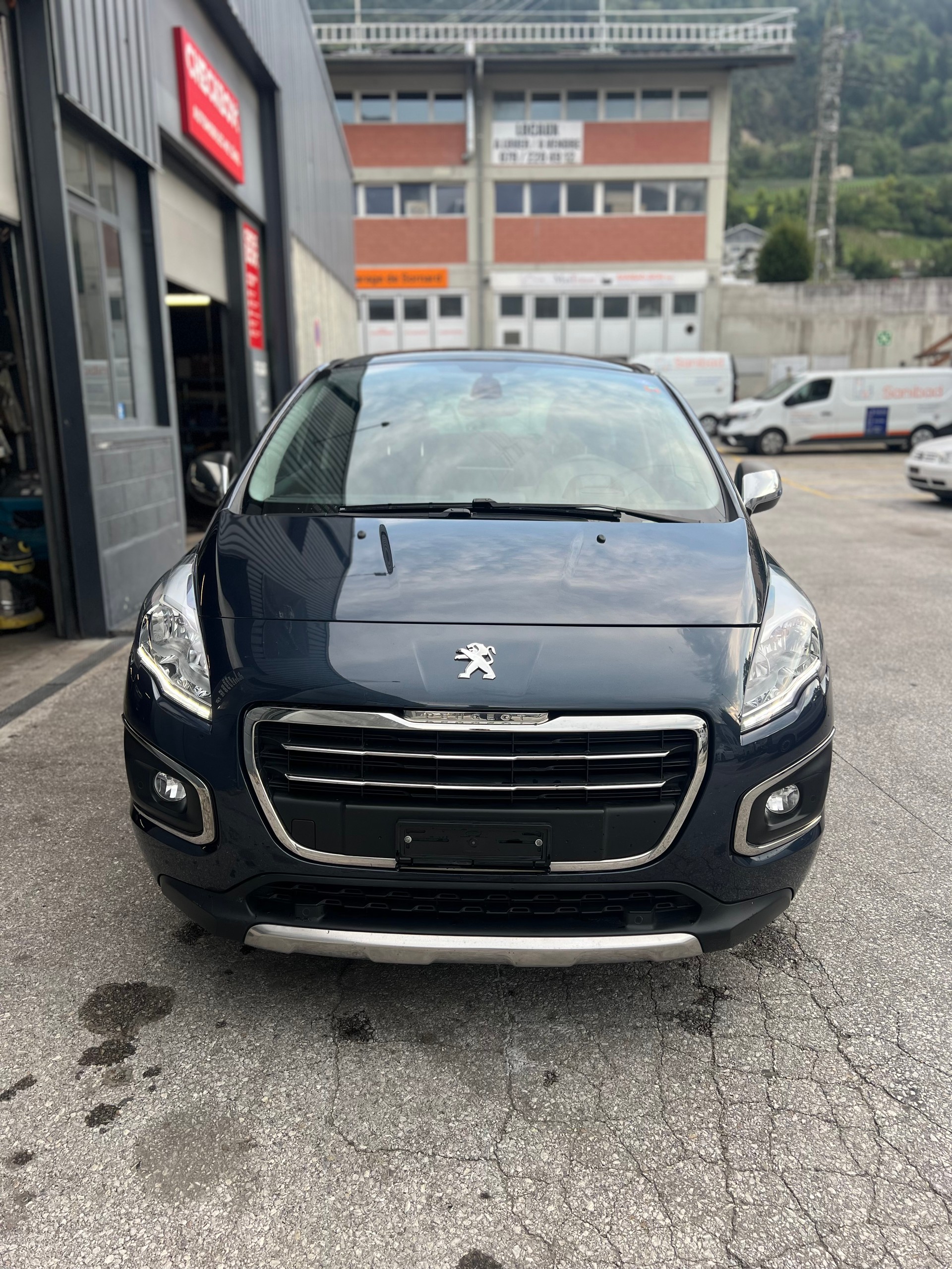 PEUGEOT 3008 1.6 1THP Allure Tiptronic