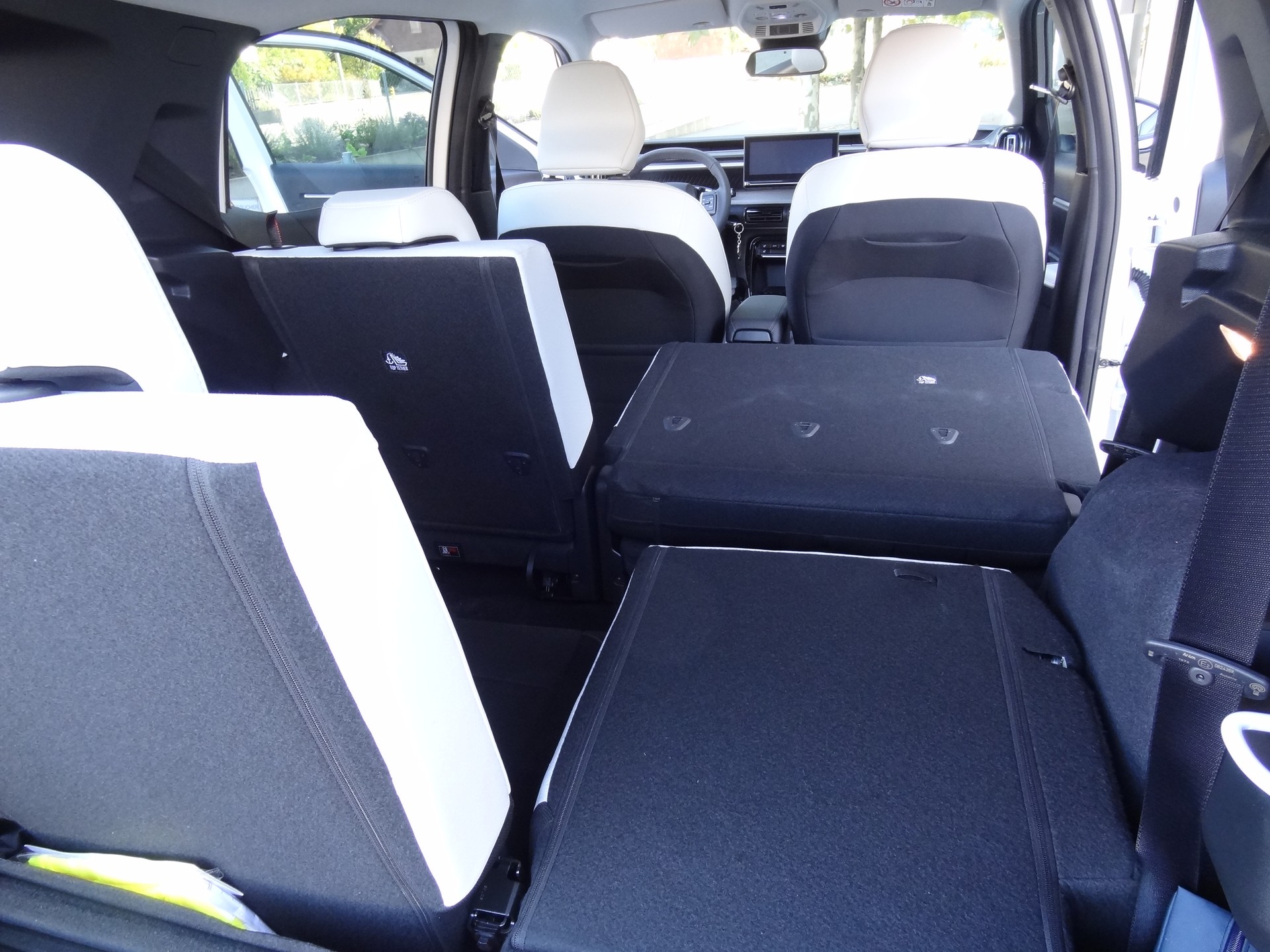 CITROEN C3 Aircross 1.2 MHEV Max 7Pätzer-image-11