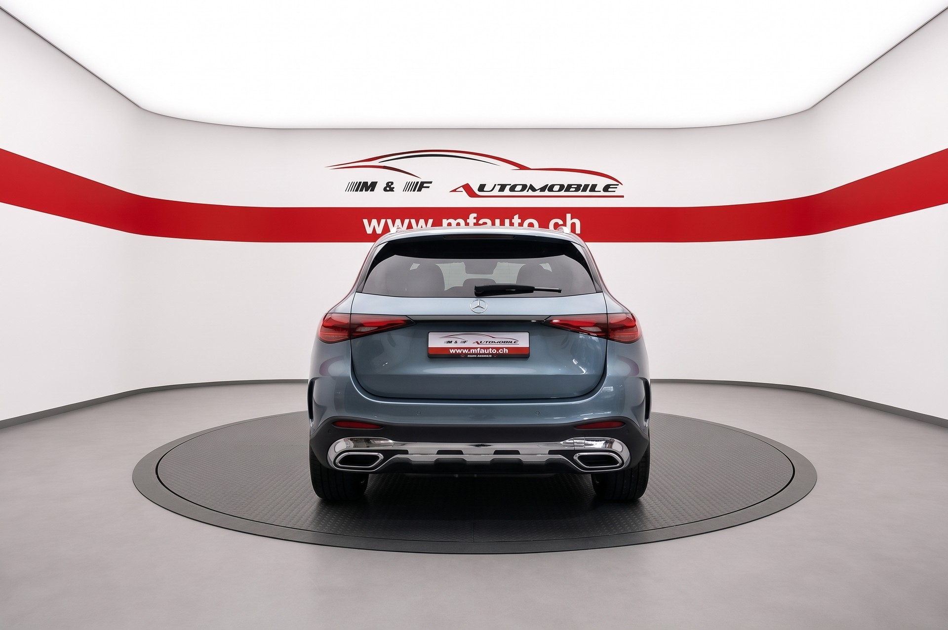 MERCEDES-BENZ GLC 300 de AMG Line 4matic-image-4