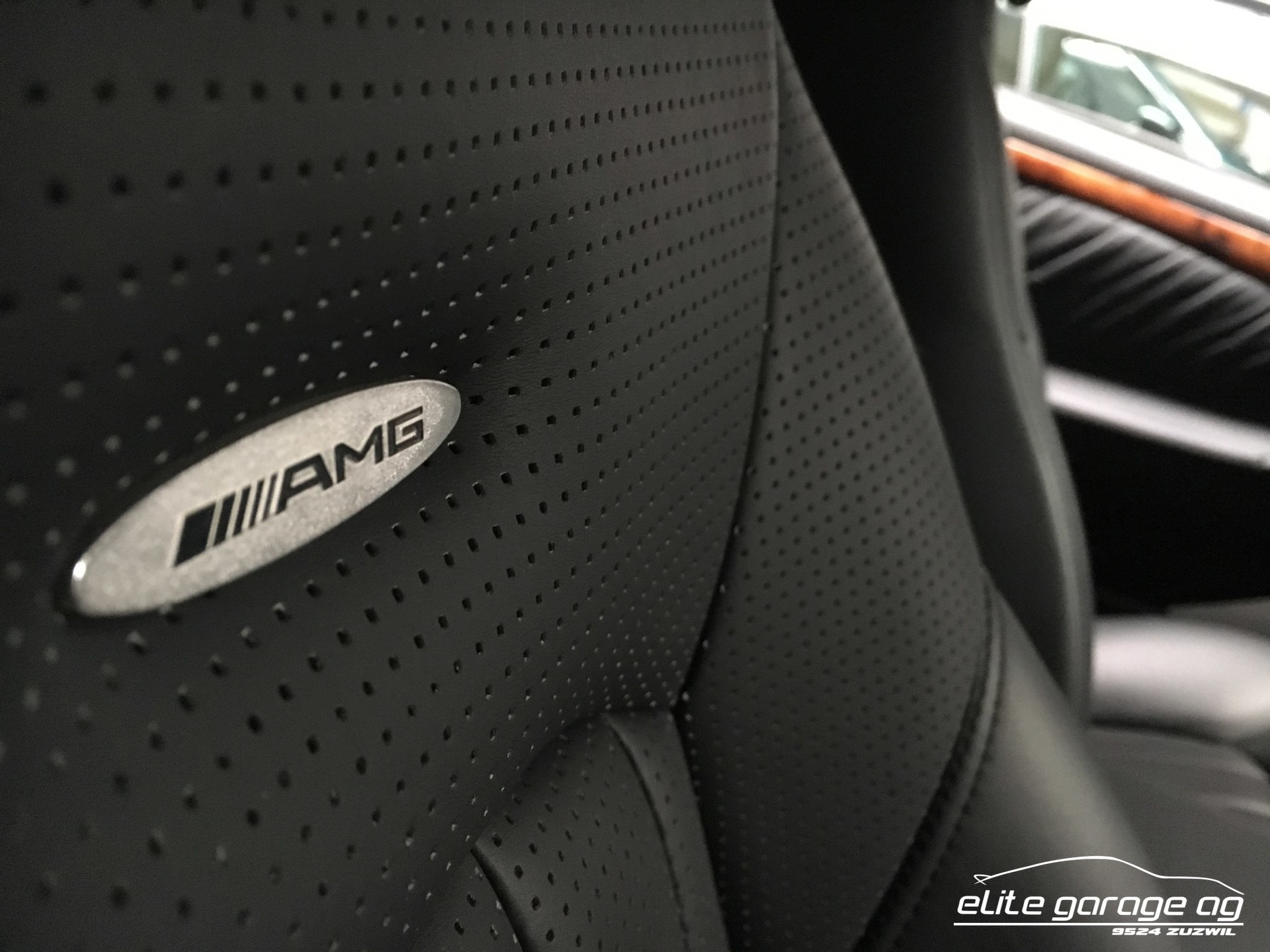 MERCEDES-BENZ CL 65 AMG-image-12