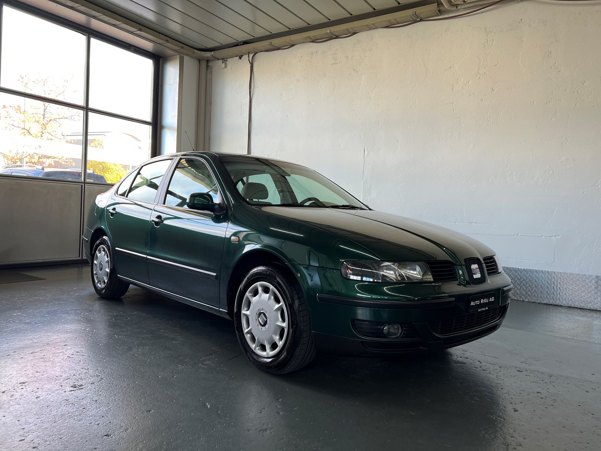 SEAT Toledo 1.8 Signum-showroom-element-1