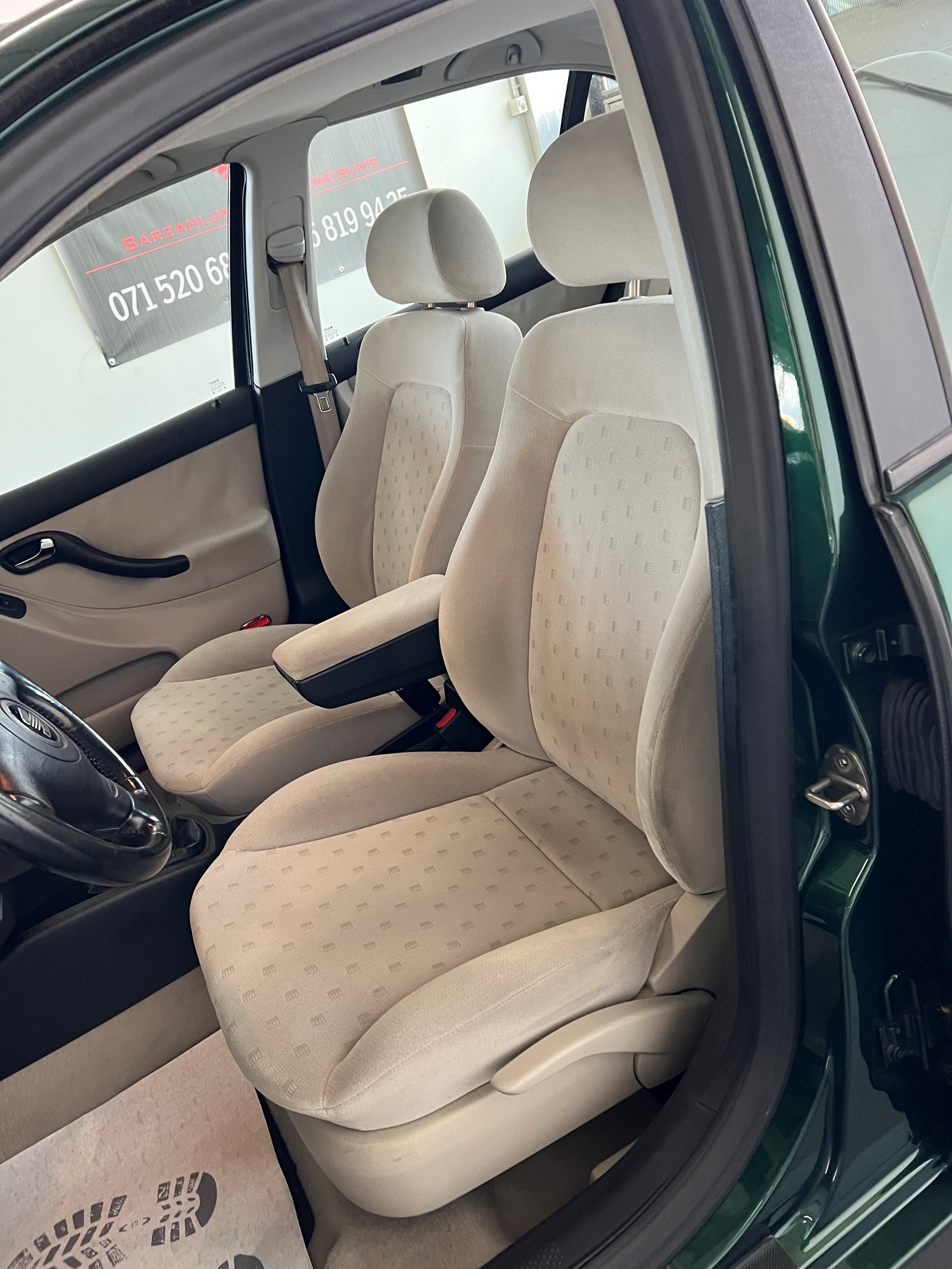 SEAT Toledo 1.8 Signum-image-11