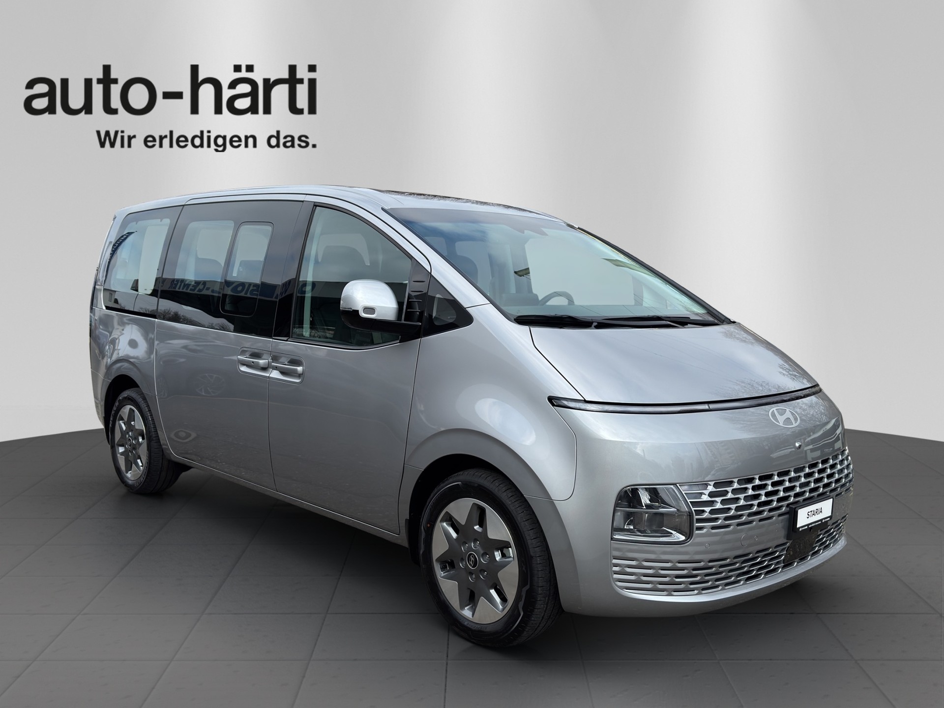HYUNDAI Staria W. 1.6 HEV Vertex-image-6