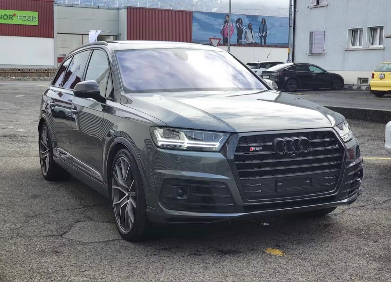 AUDI SQ7