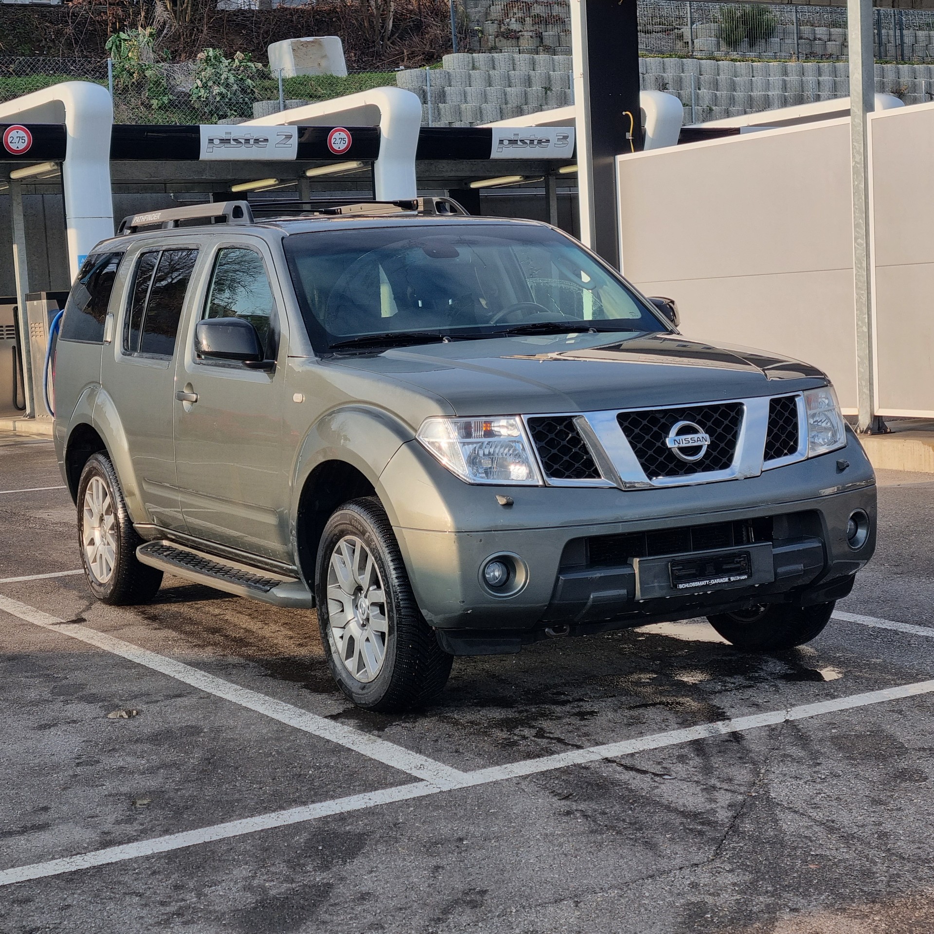 NISSAN Pathfinder 2.5 dCi LE-image-3