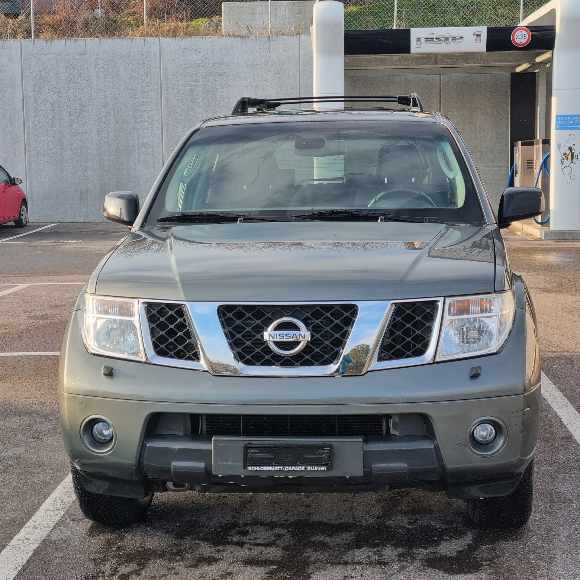 NISSAN Pathfinder 2.5 dCi LE-image-4