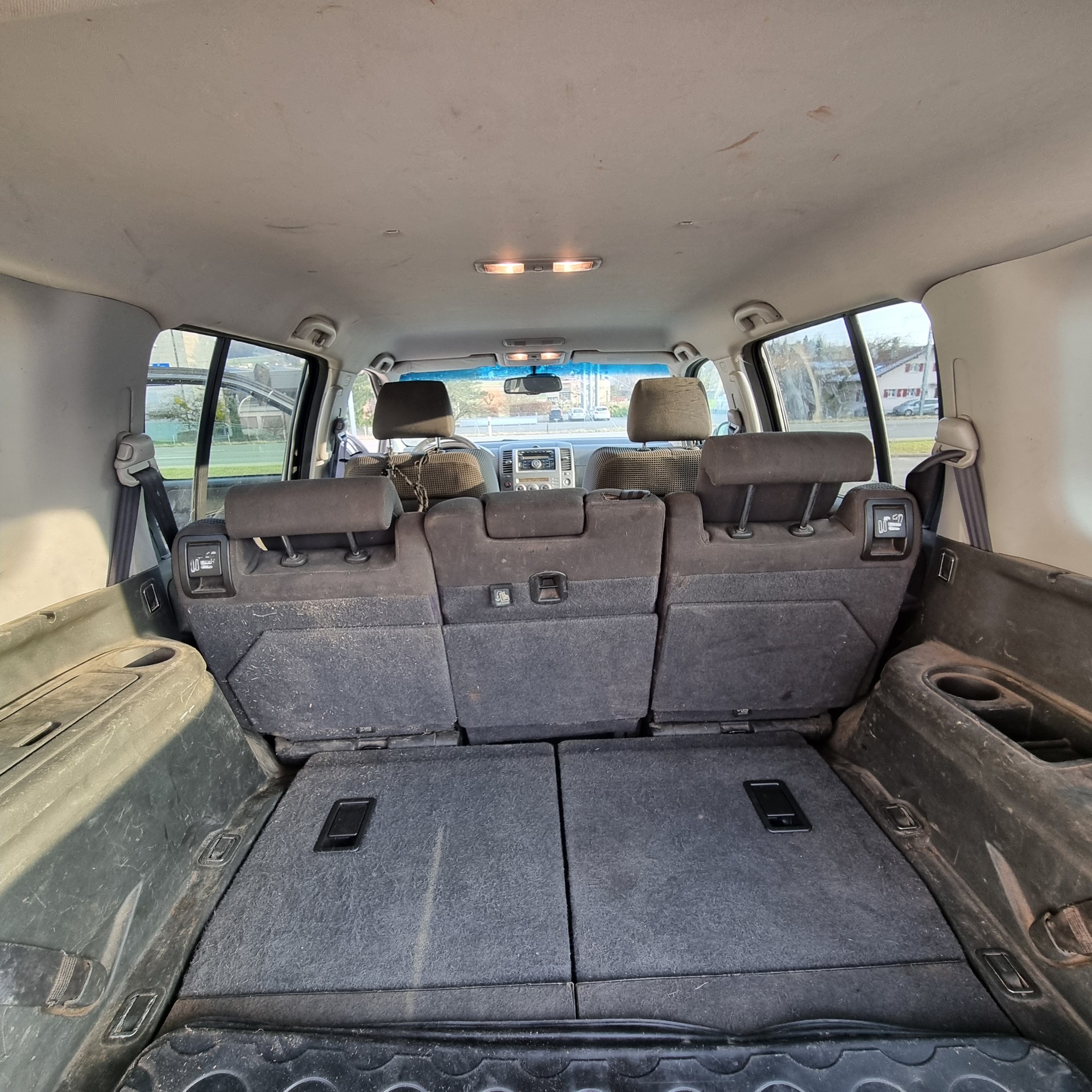 NISSAN Pathfinder 2.5 dCi LE-image-10