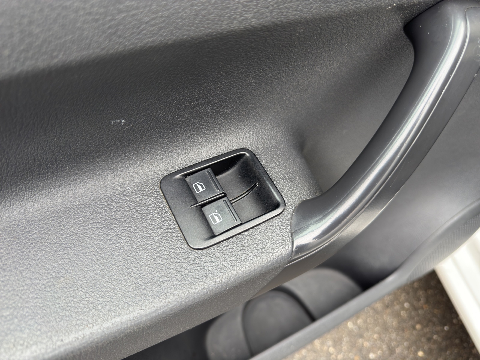 VW Caddy 1.6 TDI BlueMotion Technology-image-19