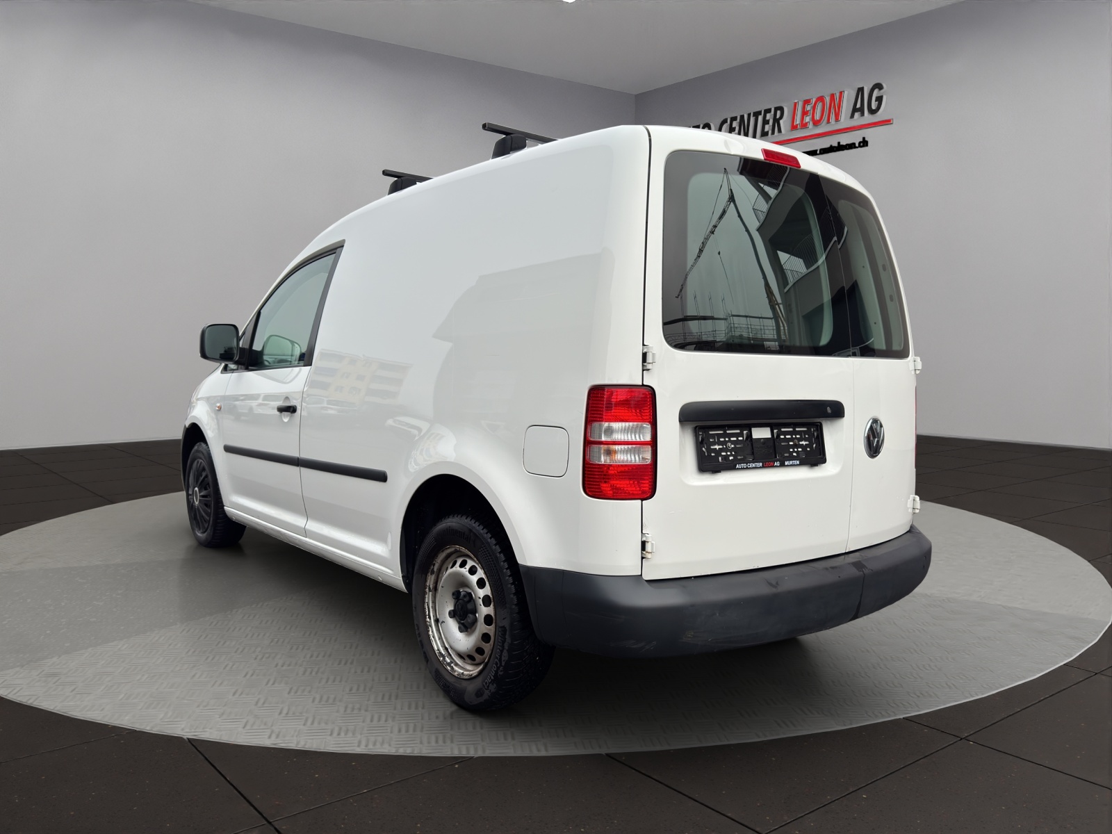 VW Caddy 1.6 TDI BlueMotion Technology-showroom-element-3