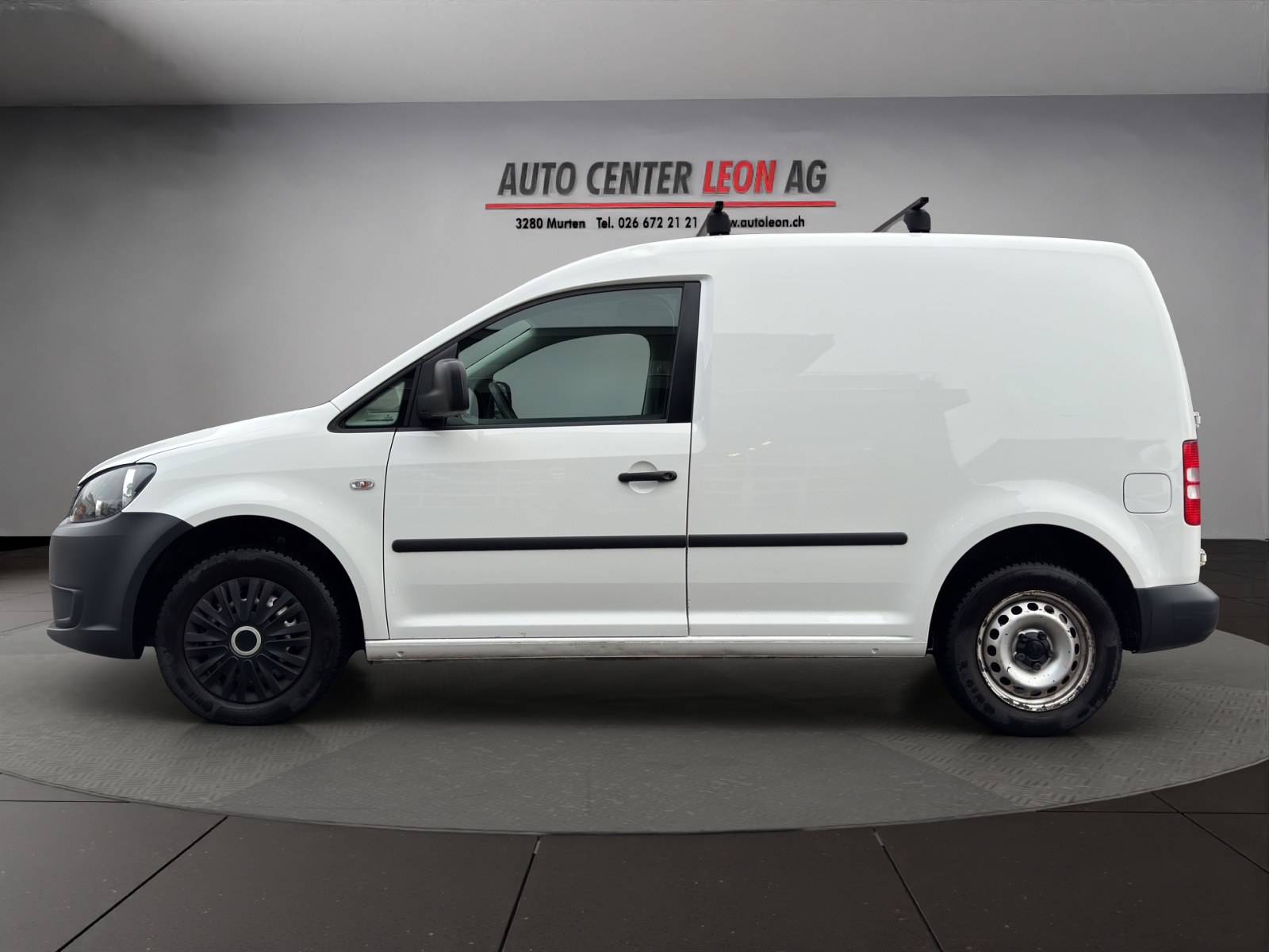 VW Caddy 1.6 TDI BlueMotion Technology-showroom-element-2