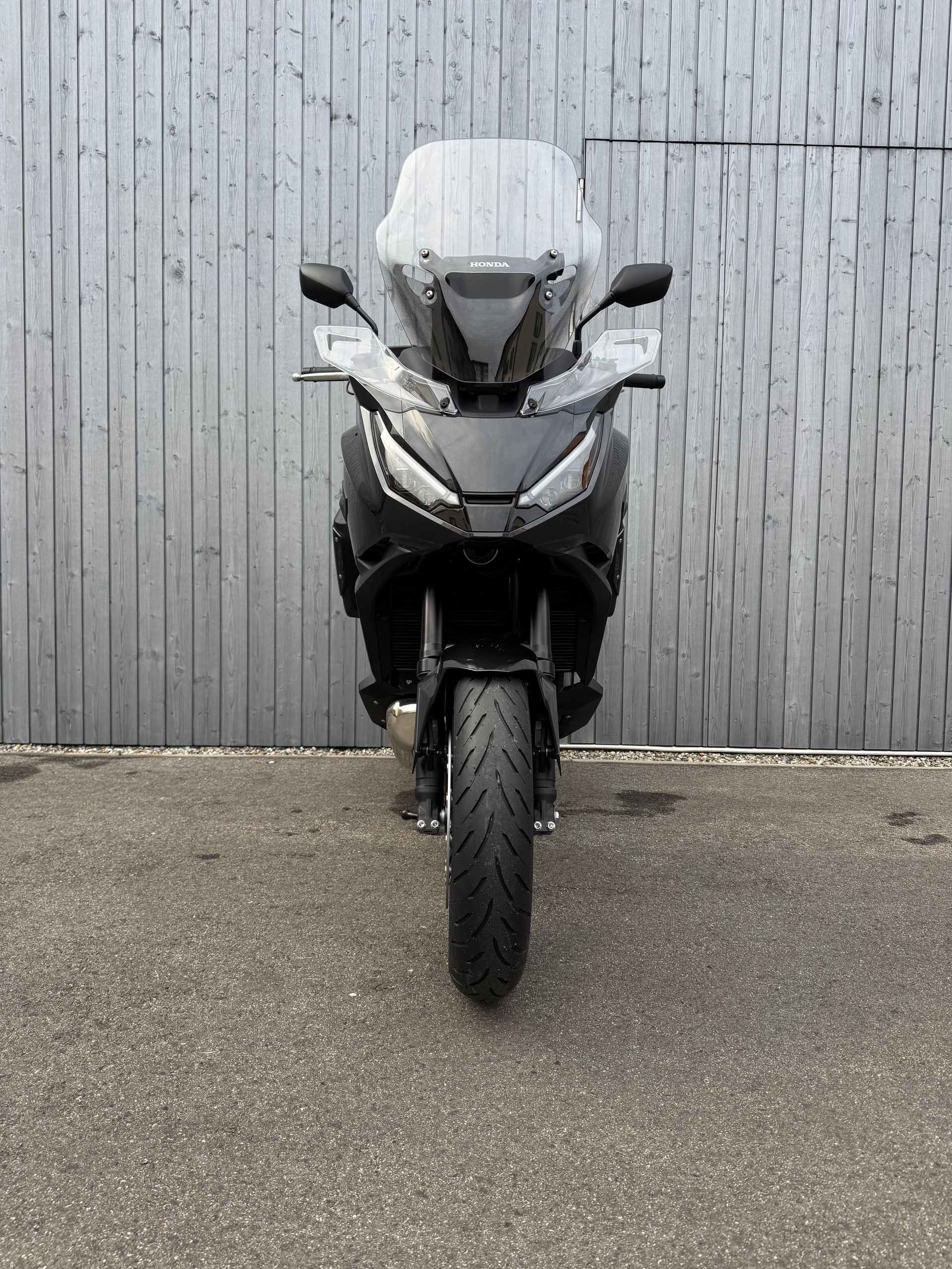 HONDA NT 1100 DCT-image-1