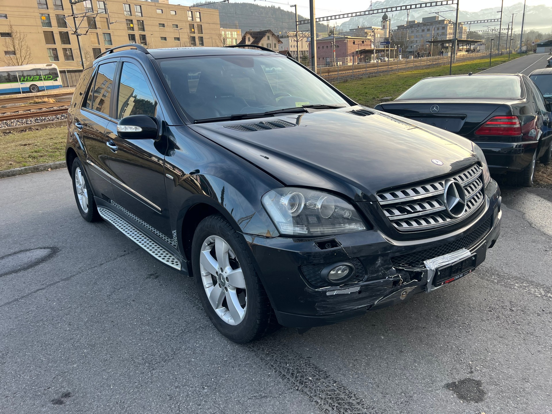 MERCEDES-BENZ ML 320 CDI 4Matic Edition7G-Tronic-image-4