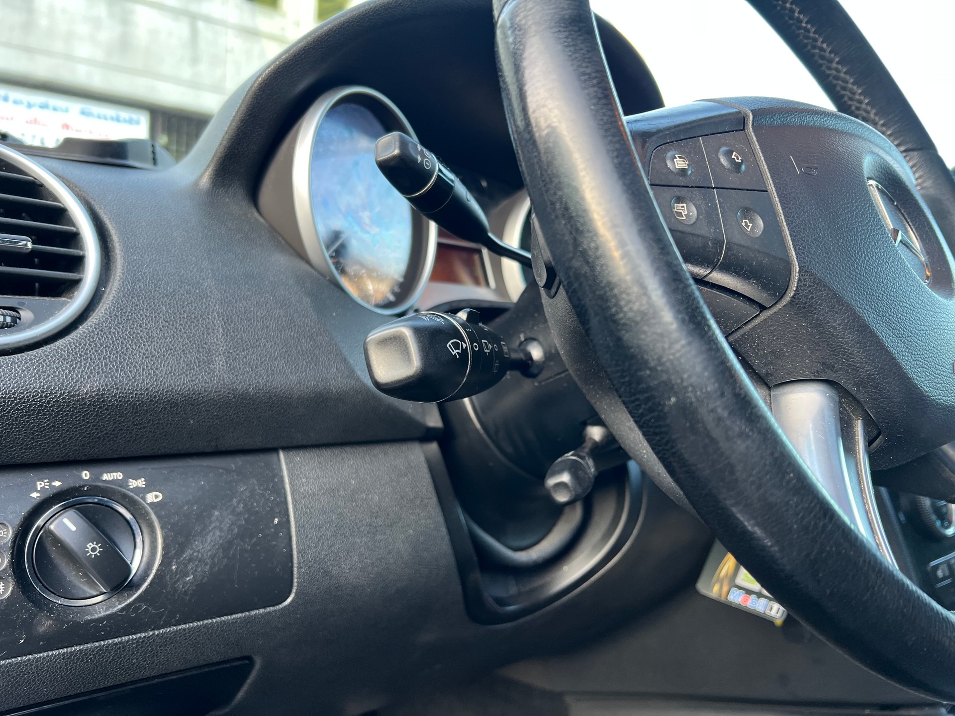 MERCEDES-BENZ ML 320 CDI 4Matic Edition7G-Tronic-image-10