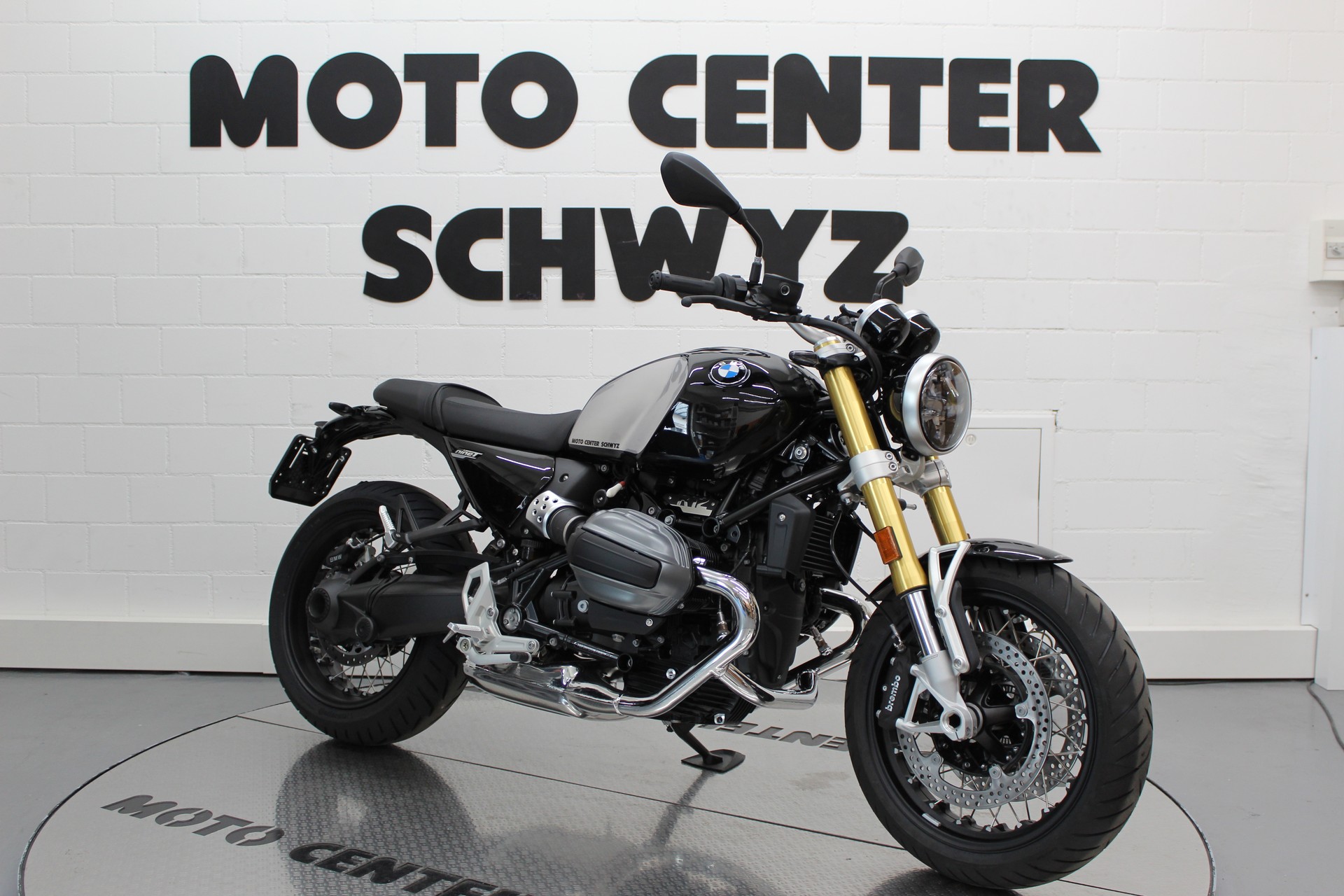 BMW R 12 nineT A2-image-1