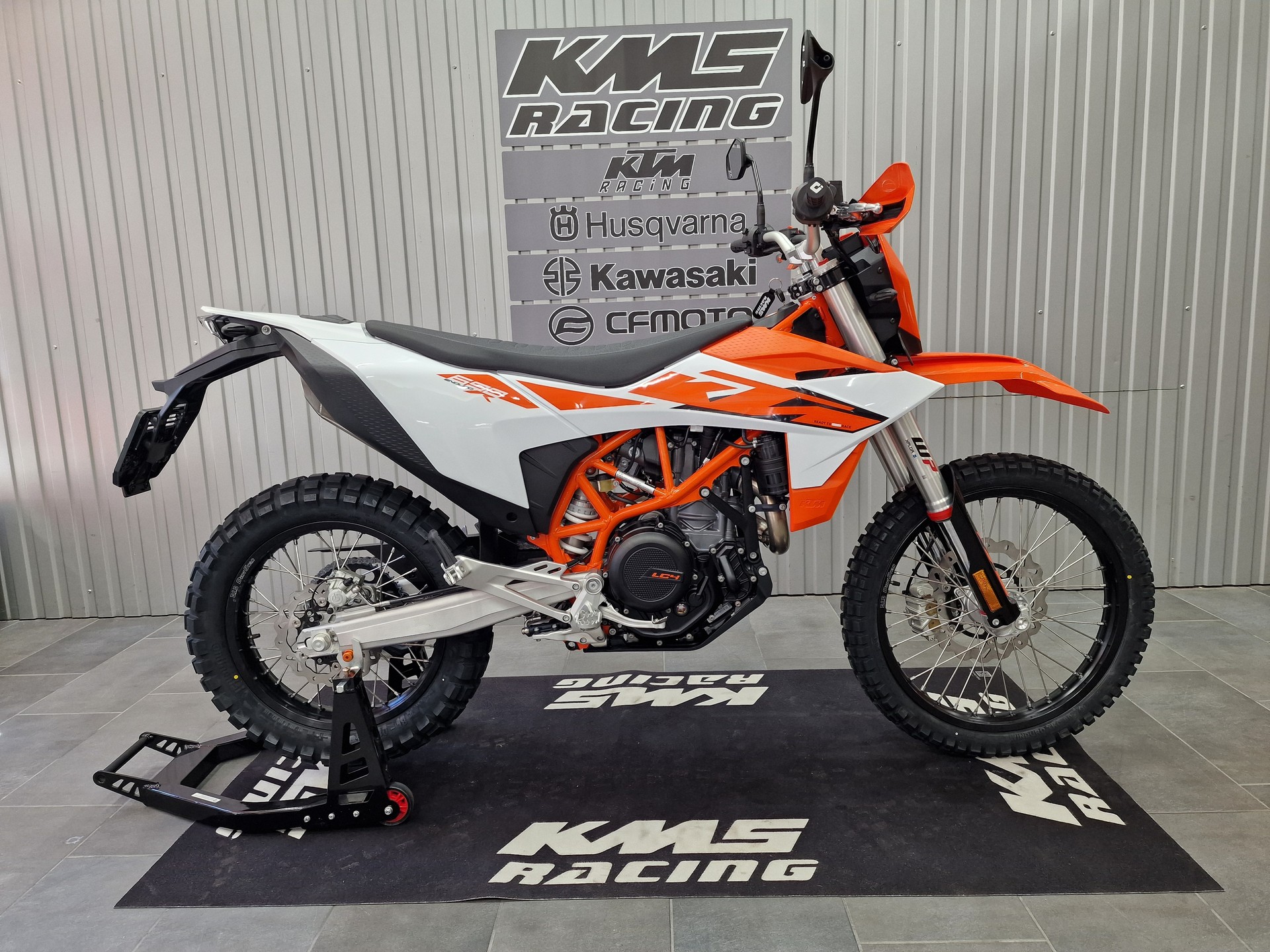 KTM 690 Enduro R-image-0
