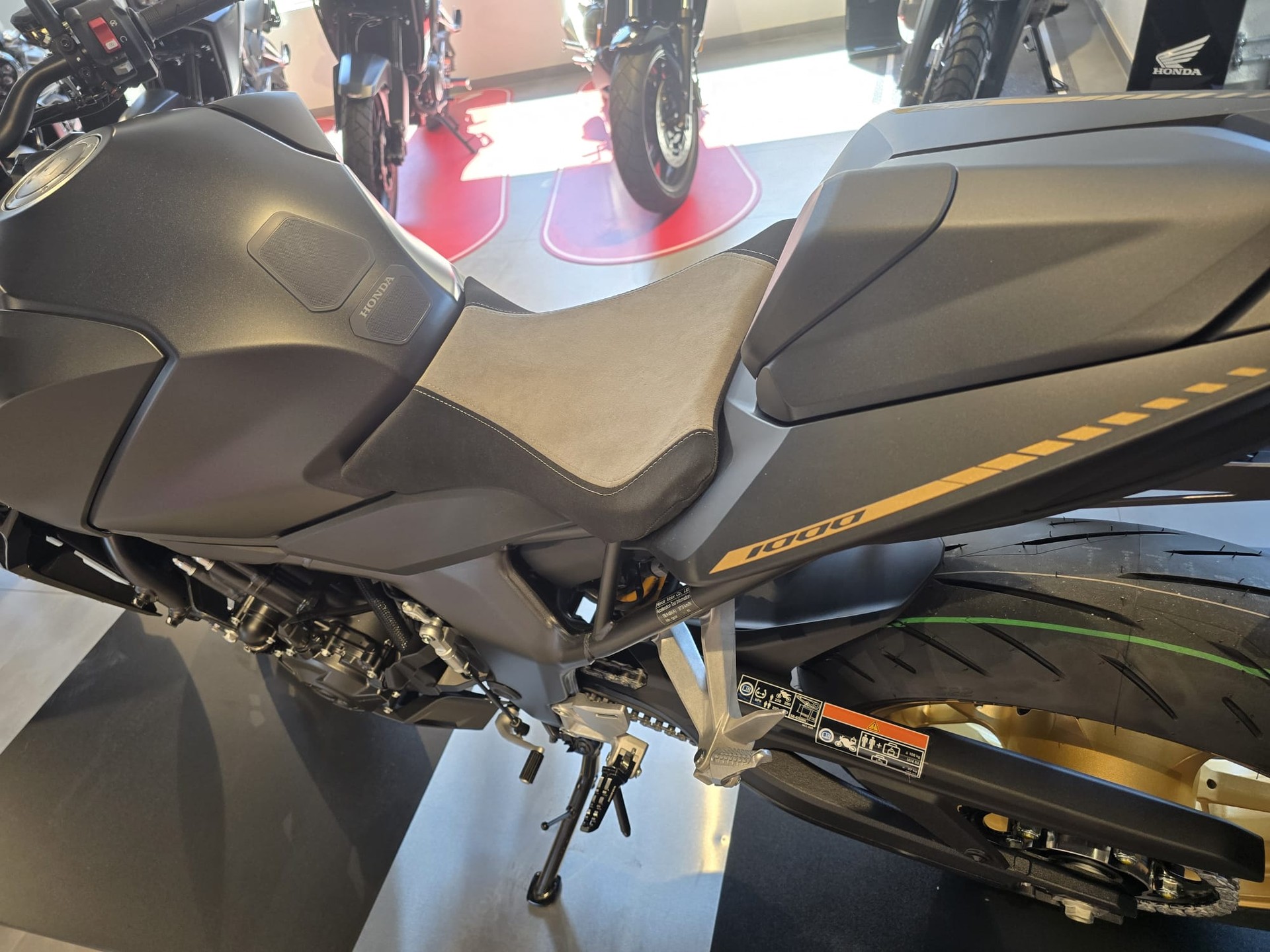 HONDA CB 1000 Hornet SP-image-5