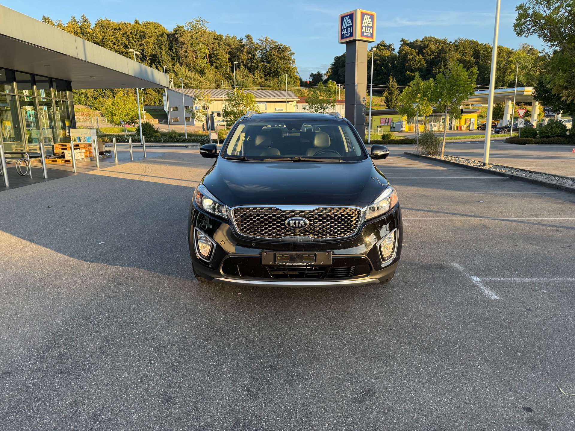 KIA Sorento 2.2 CRDI Style 7P. Automatic-image-2