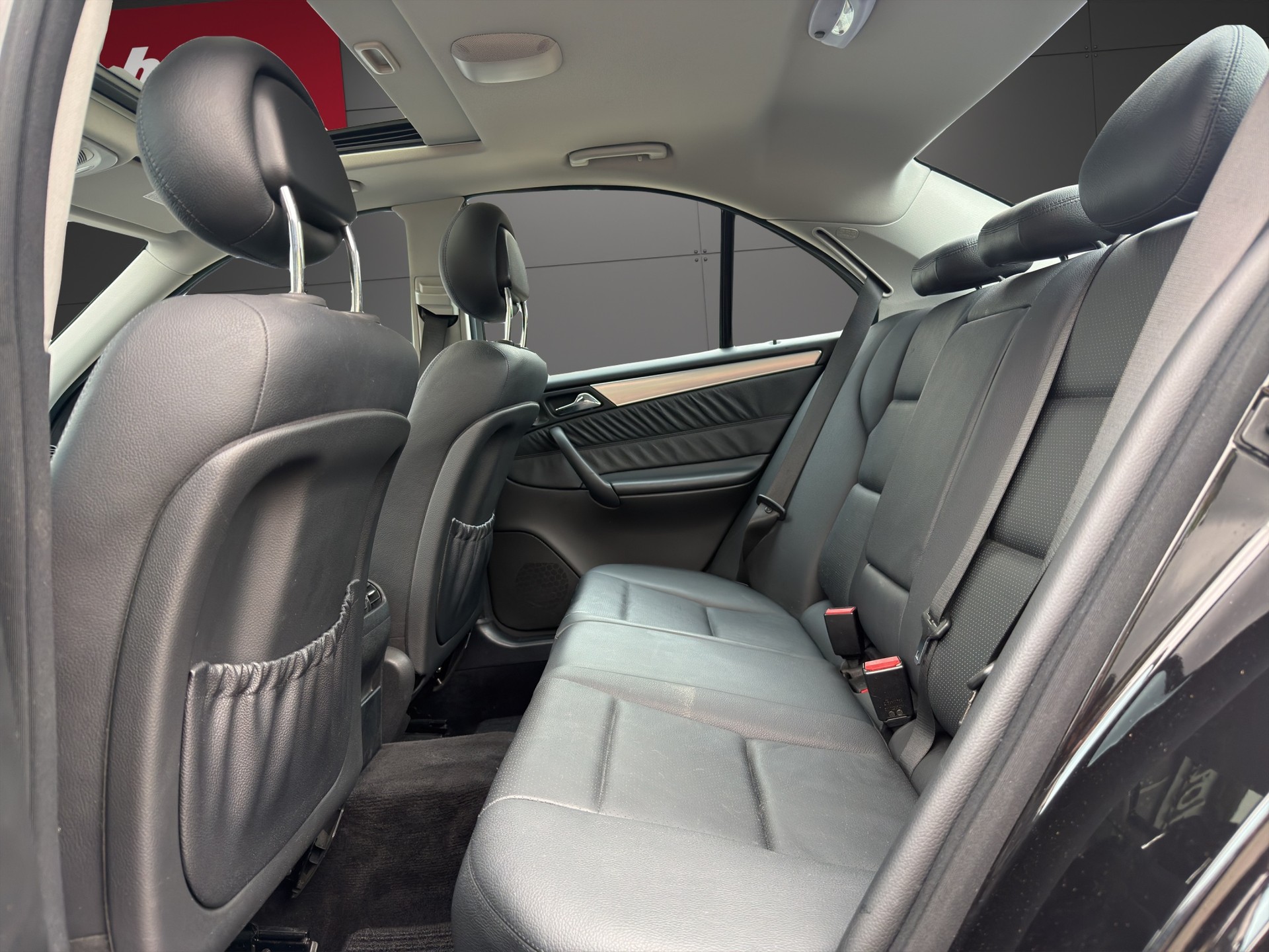 MERCEDES-BENZ C 30 CDI AMG-image-6