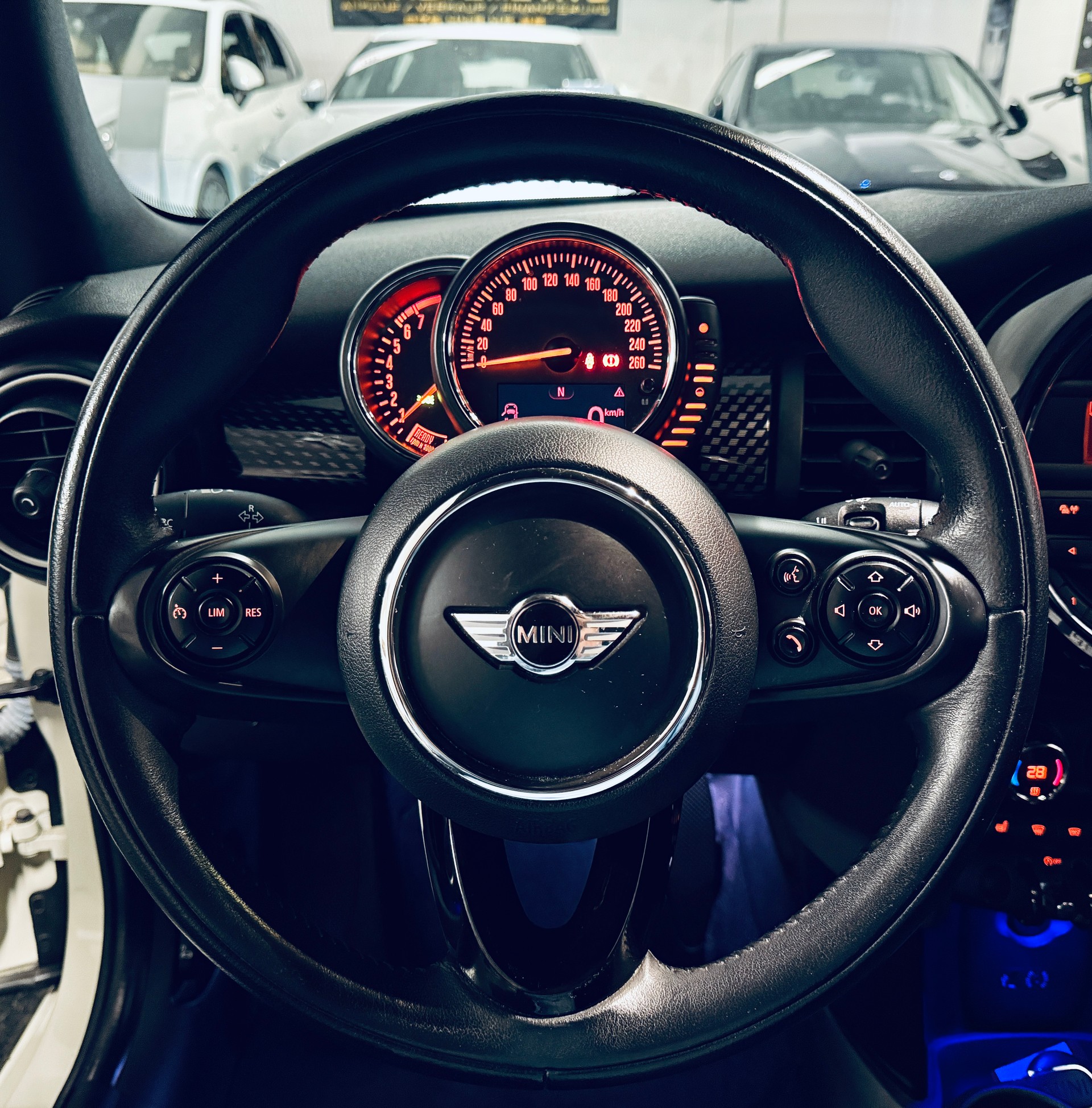 MINI Cooper S-image-11