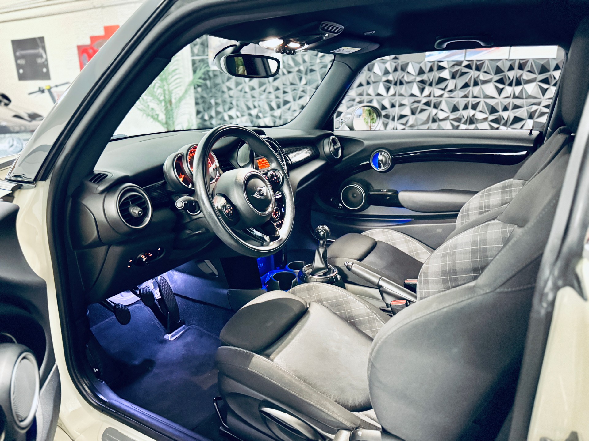 MINI Cooper S-image-9
