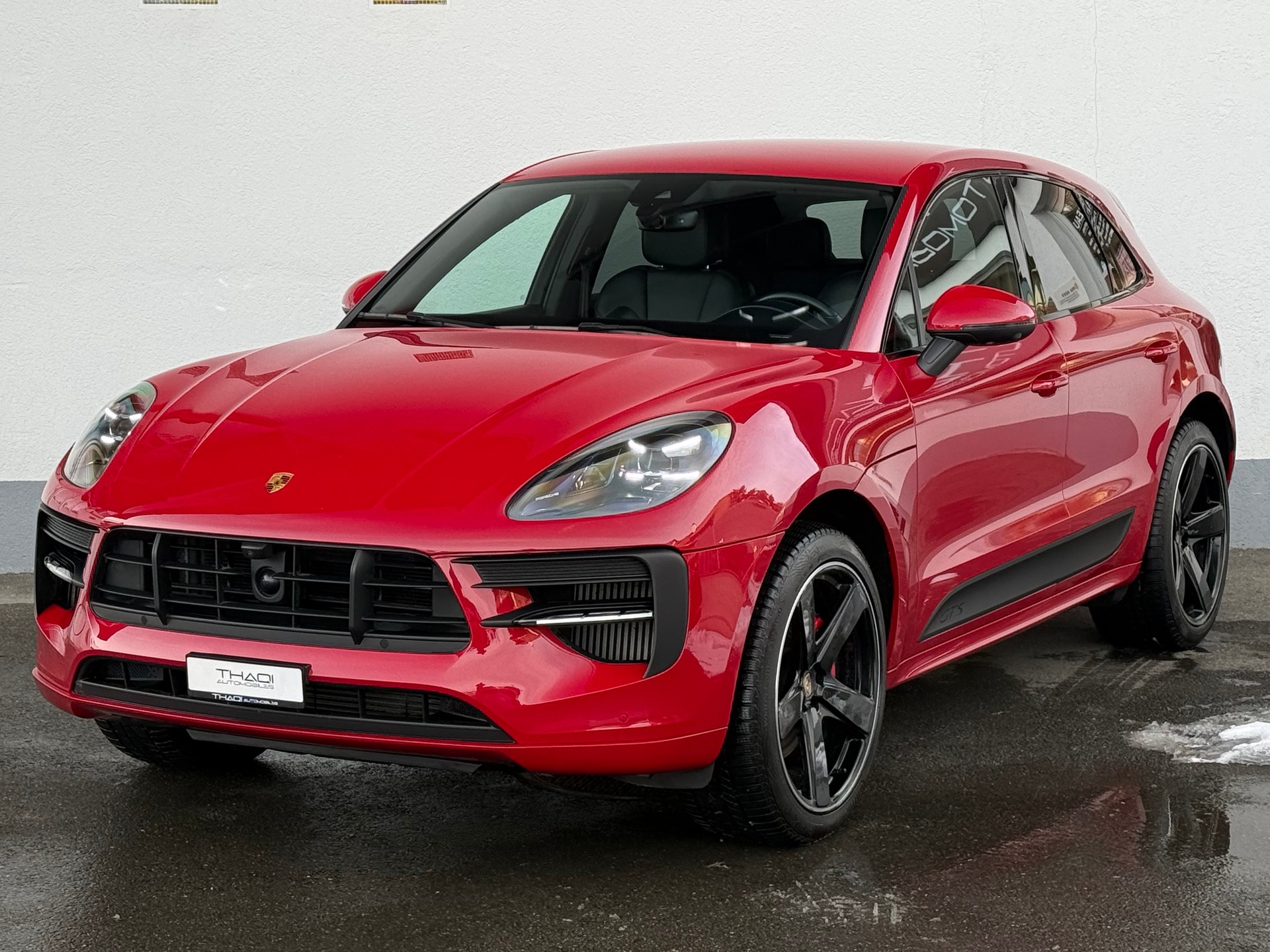PORSCHE Macan GTS PDK-showroom-element-1