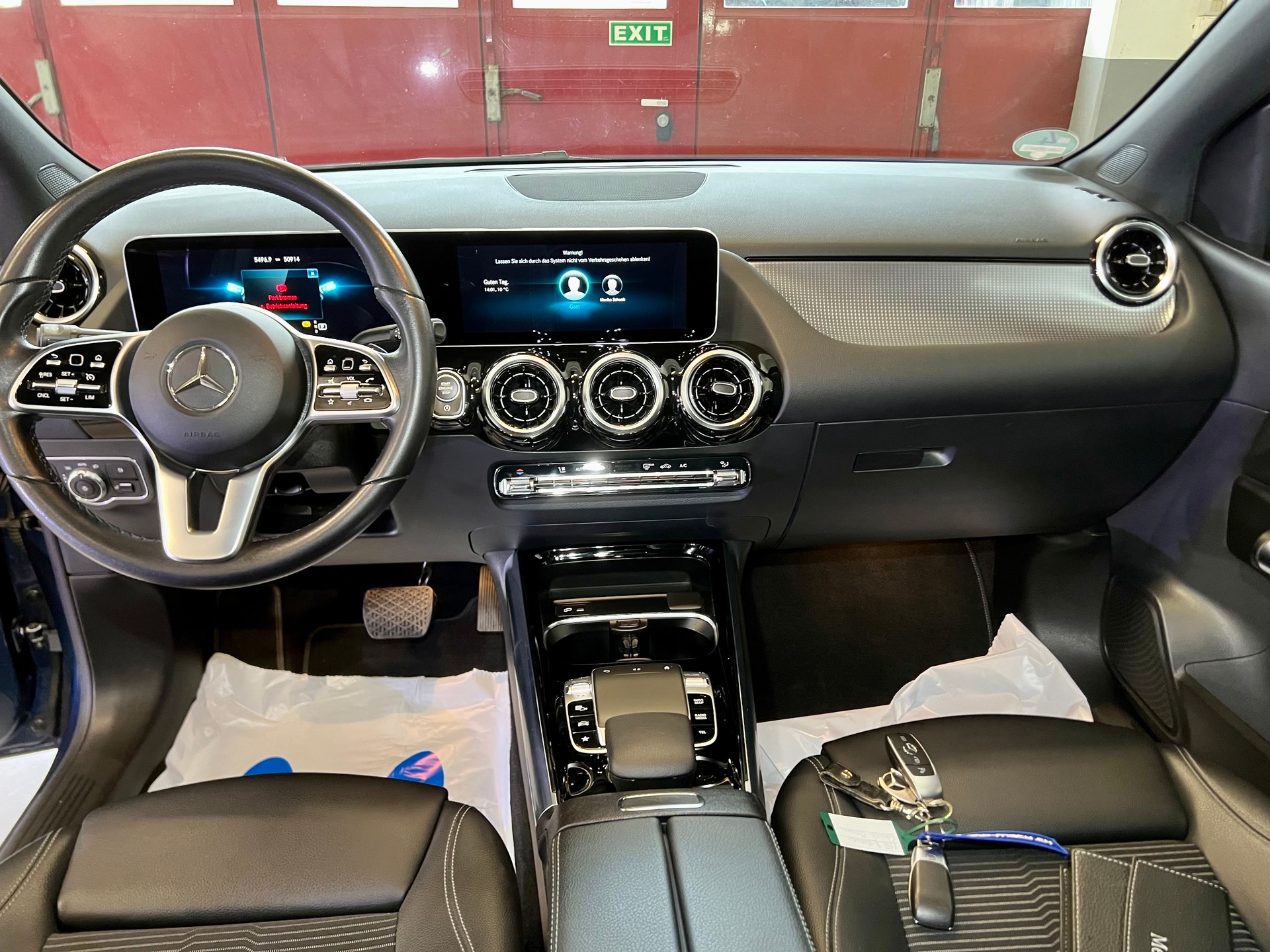 MERCEDES-BENZ B 200 Progressive 7G-DCT-image-10