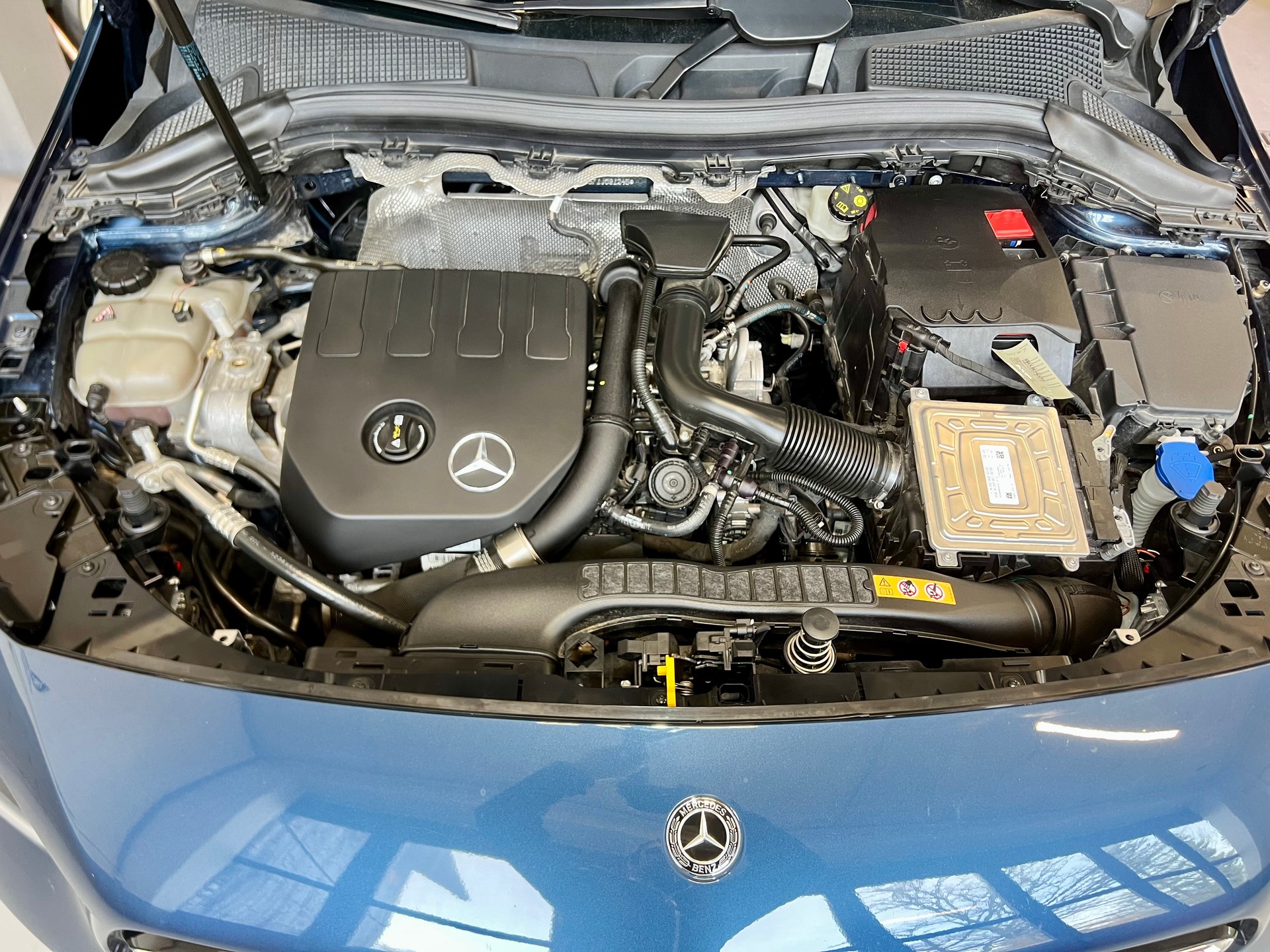 MERCEDES-BENZ B 200 Progressive 7G-DCT-showroom-element-2