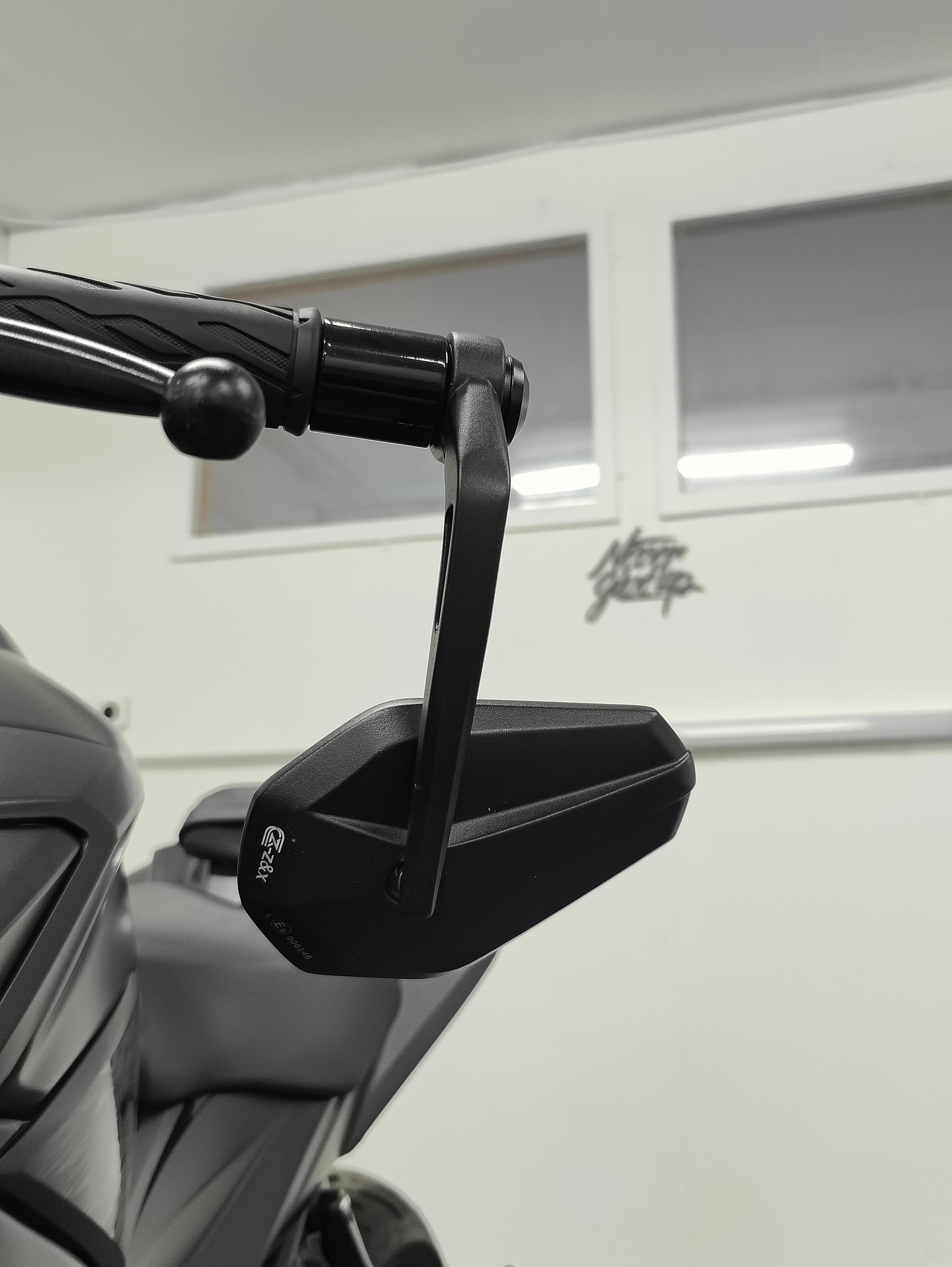 SUZUKI GSX-S 750 ABS-image-8