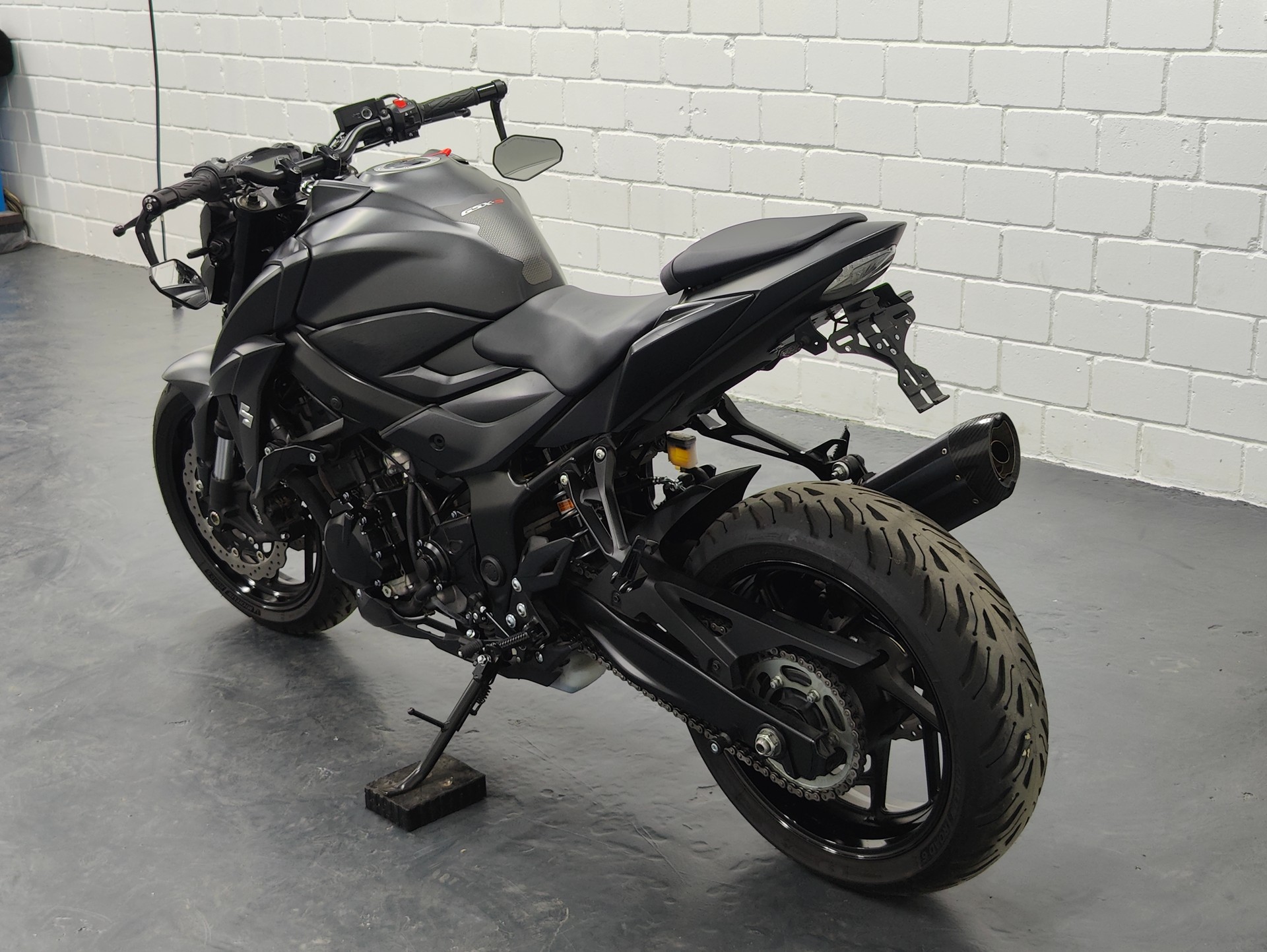 SUZUKI GSX-S 750 ABS-image-2