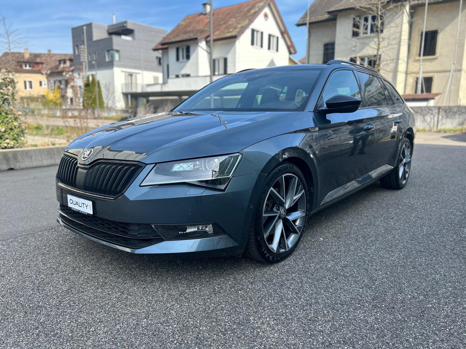 SKODA Superb Combi 2.0 TDi SportLine 4x4 DSG-image-6