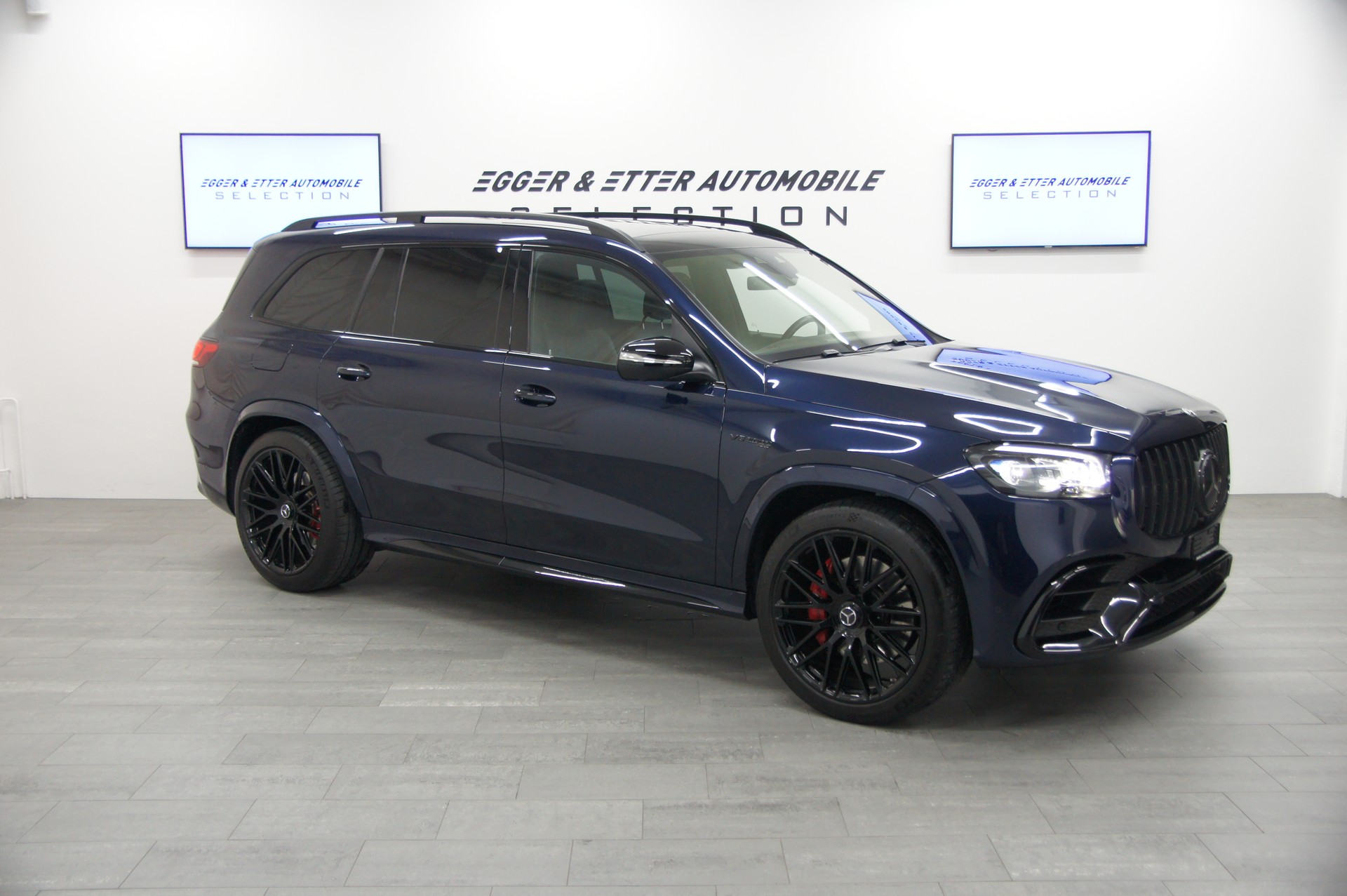 MERCEDES-BENZ GLS 63 4Matic+ TCT 9G-showroom-element-2