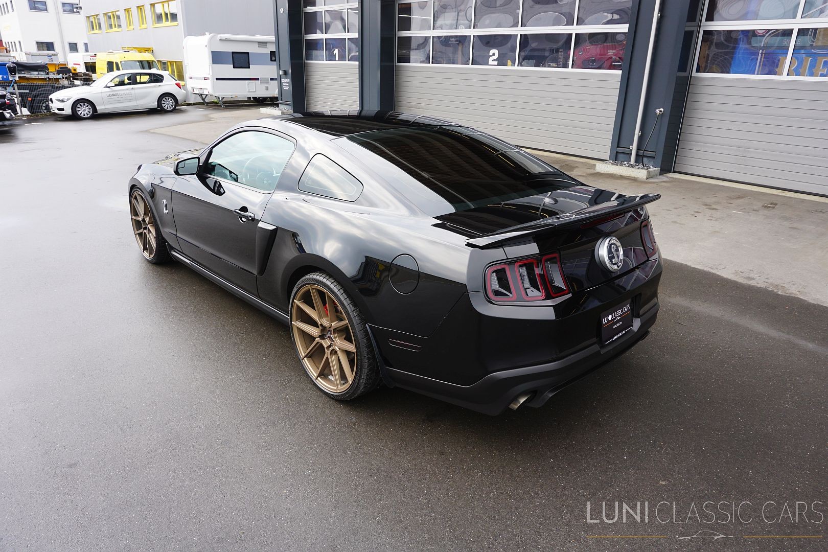 FORD Mustang Shelby GT500-image-3
