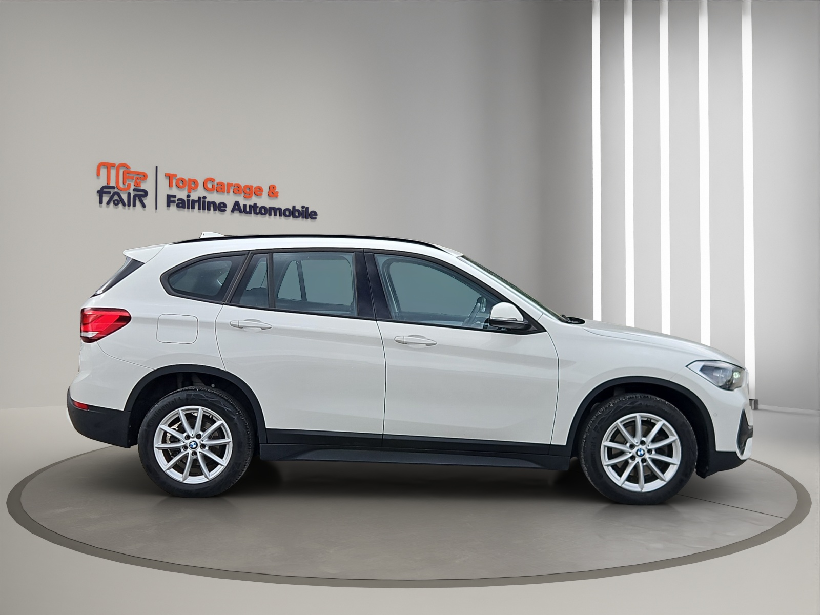 BMW X1 sDrive 18i Steptronic DSK-image-4