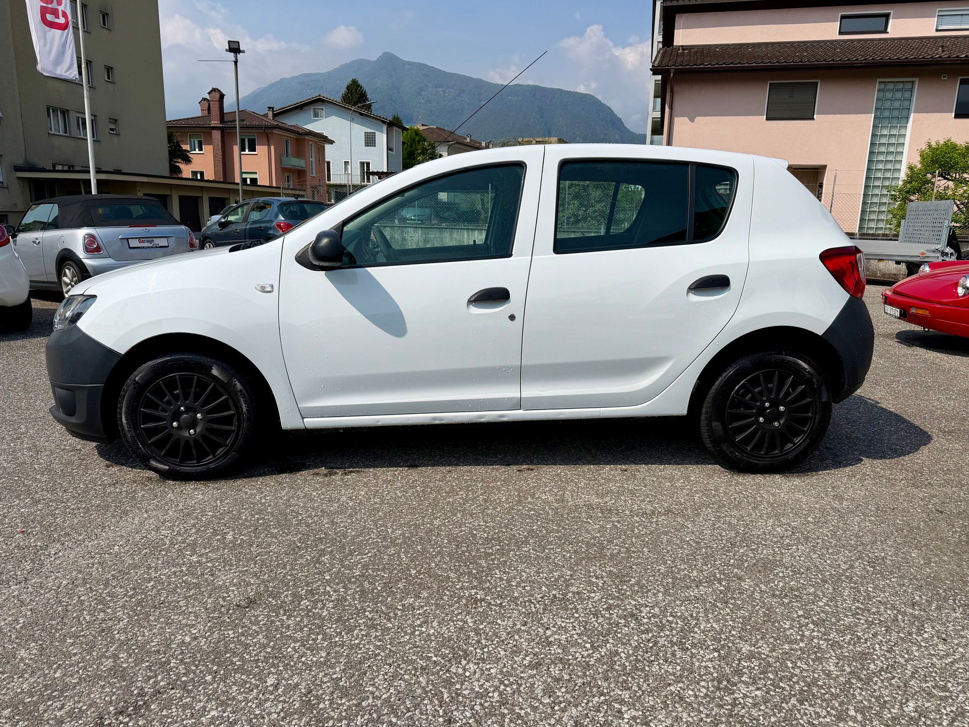 DACIA Sandero 1.2 Ambiance-image-5