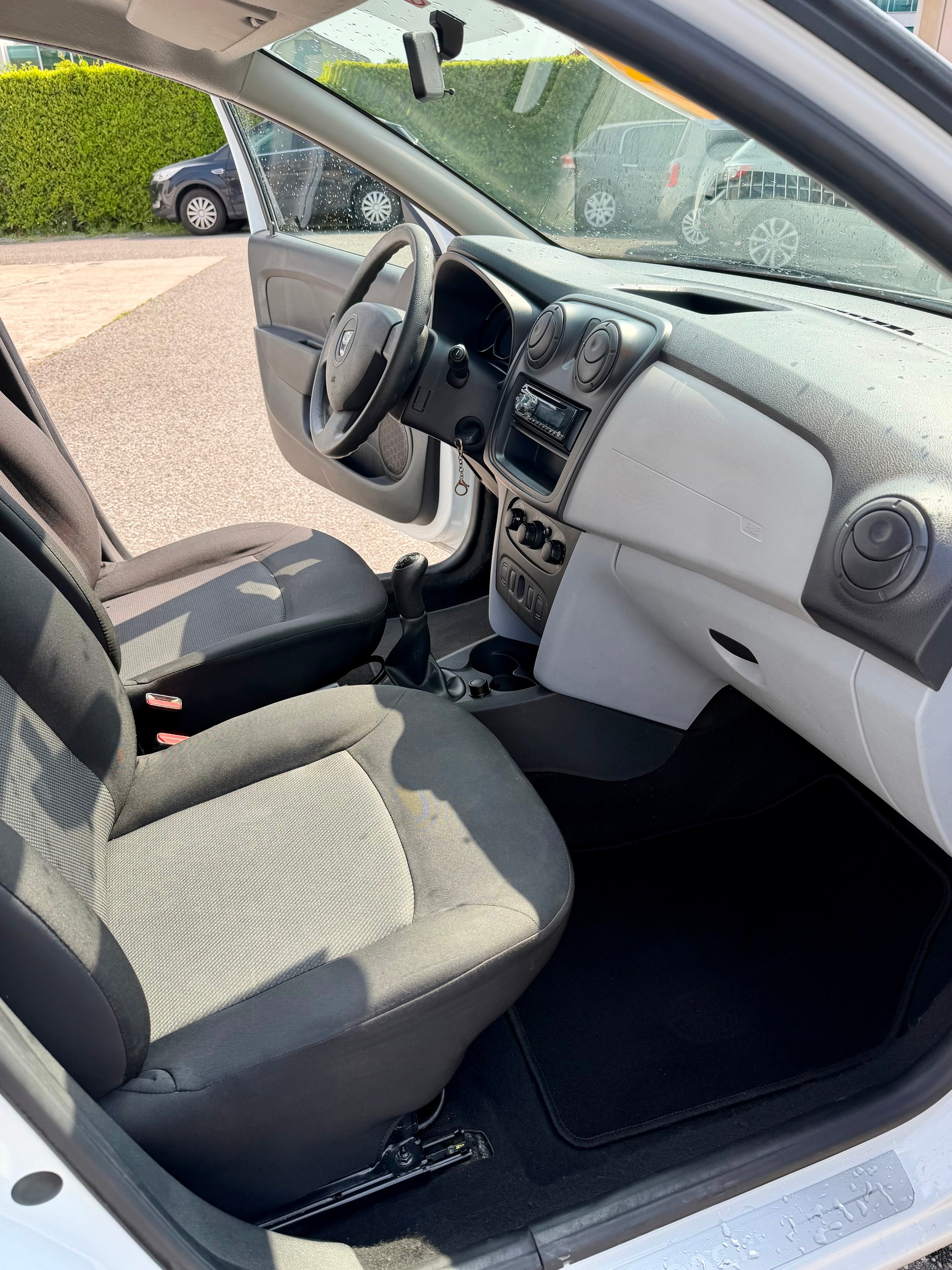 DACIA Sandero 1.2 Ambiance-image-8