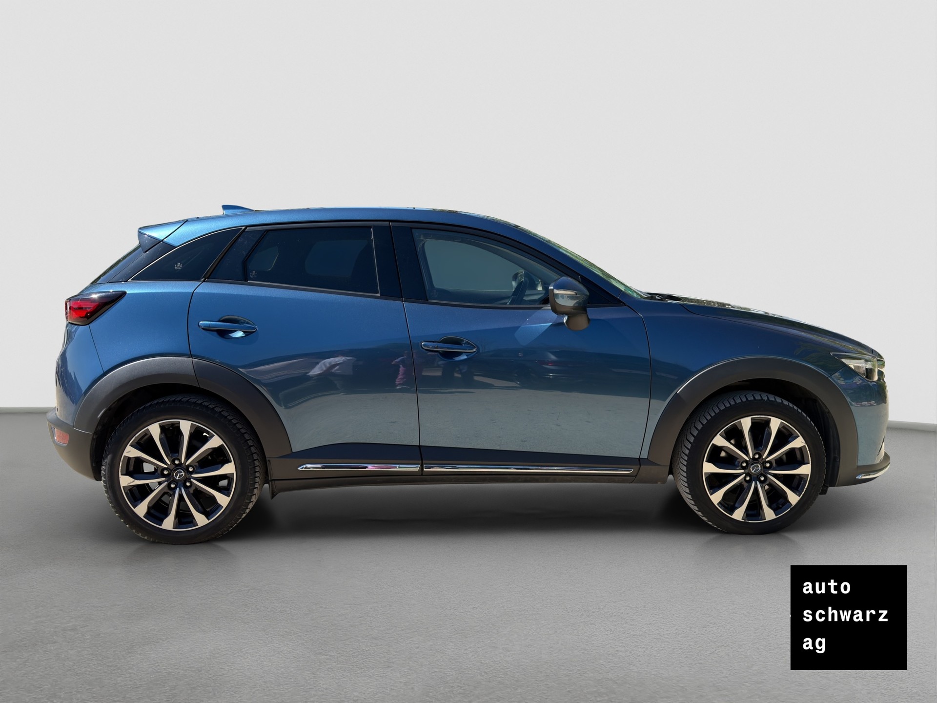 MAZDA CX-3 SKYACTIV-G 150 Revolution AWD Automat-showroom-element-3