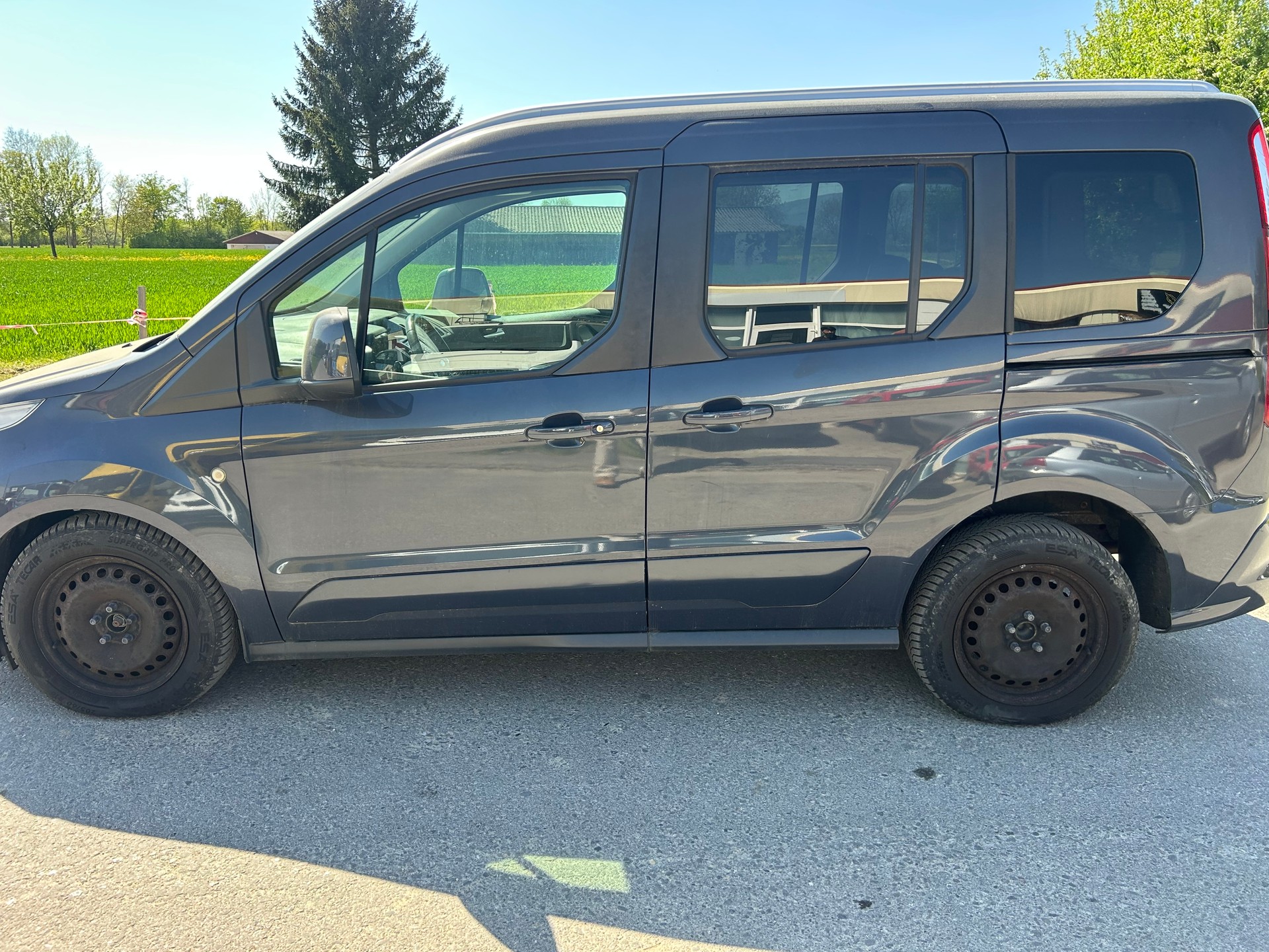 FORD Tourneo Connect 1.0 SCTi Trend-image-4