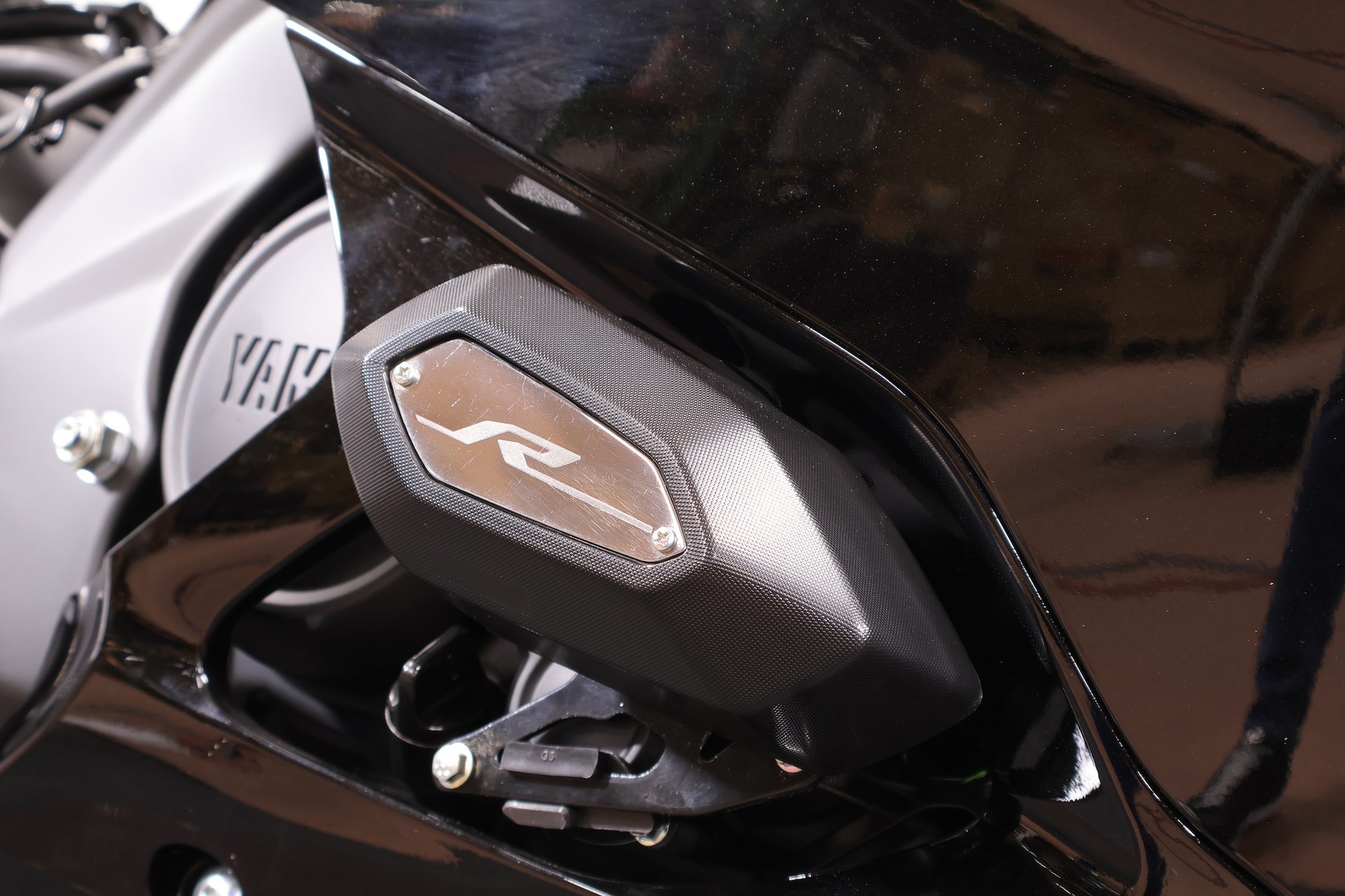 YAMAHA R125-image-8
