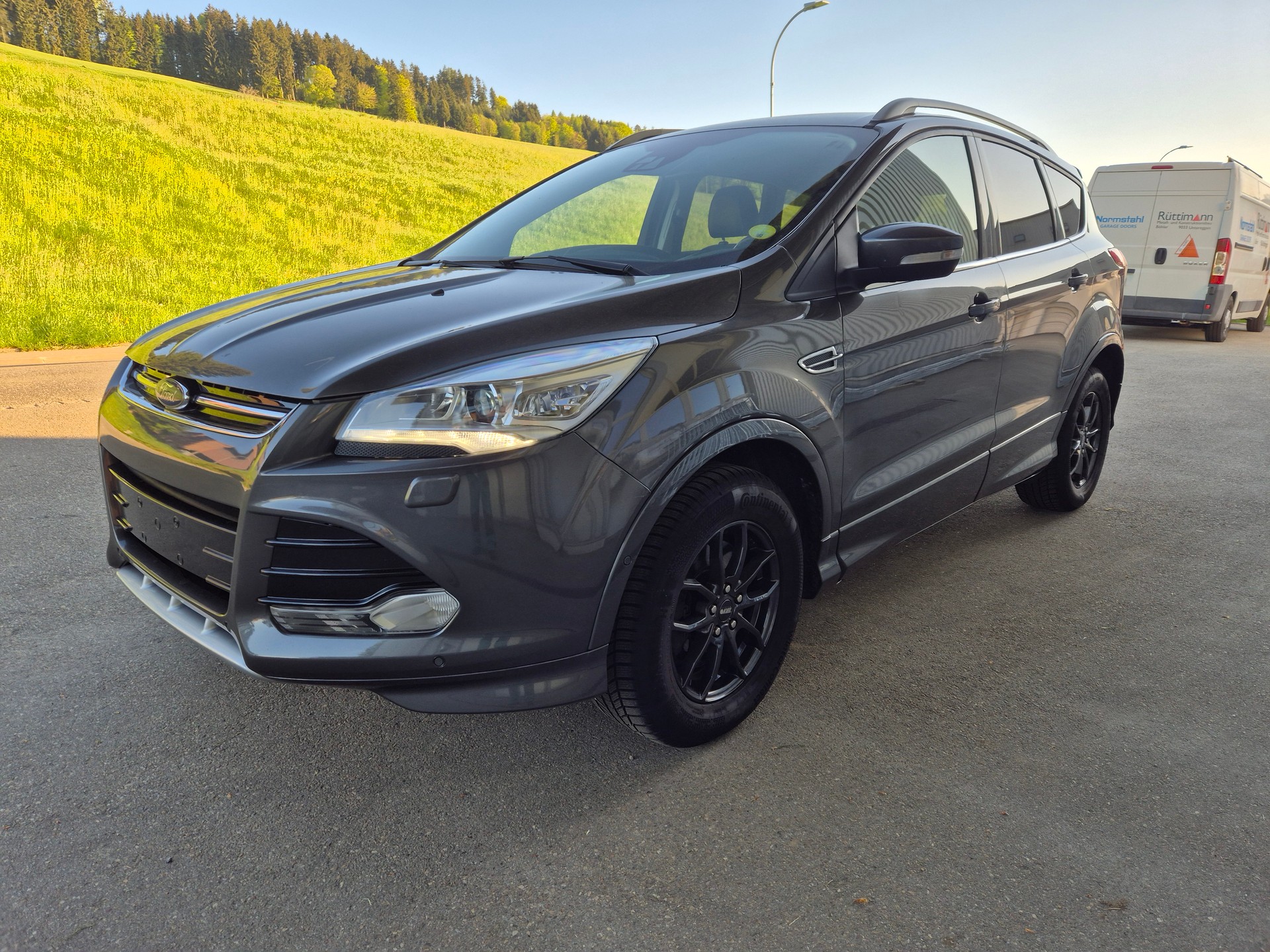 FORD Kuga 2.0 TDCi Carving 4WD PowerShift-image-1