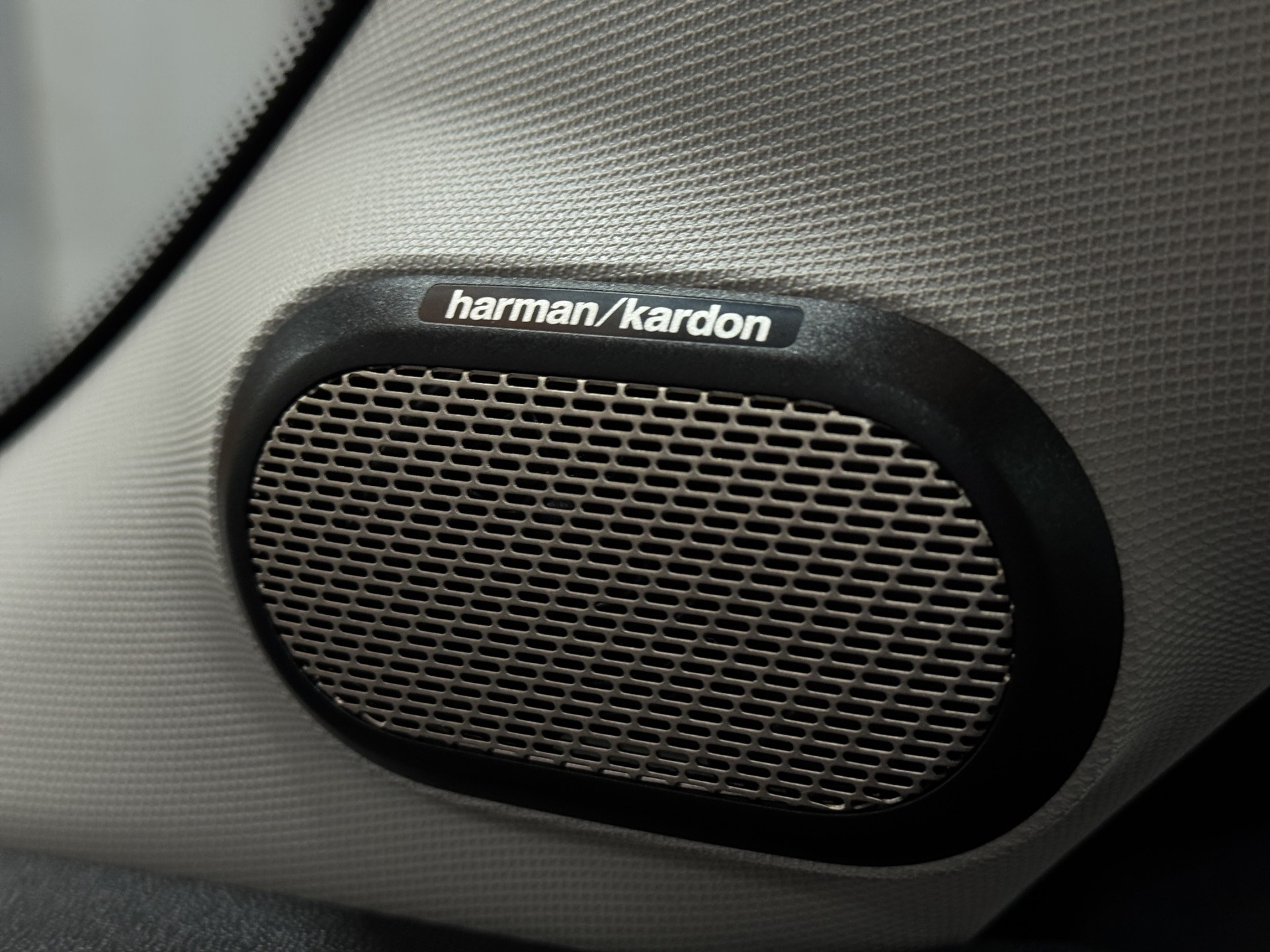 MINI Cooper S DKG "Pano-Head-Up-RF.-Kamera-Harman Kardon"-image-14